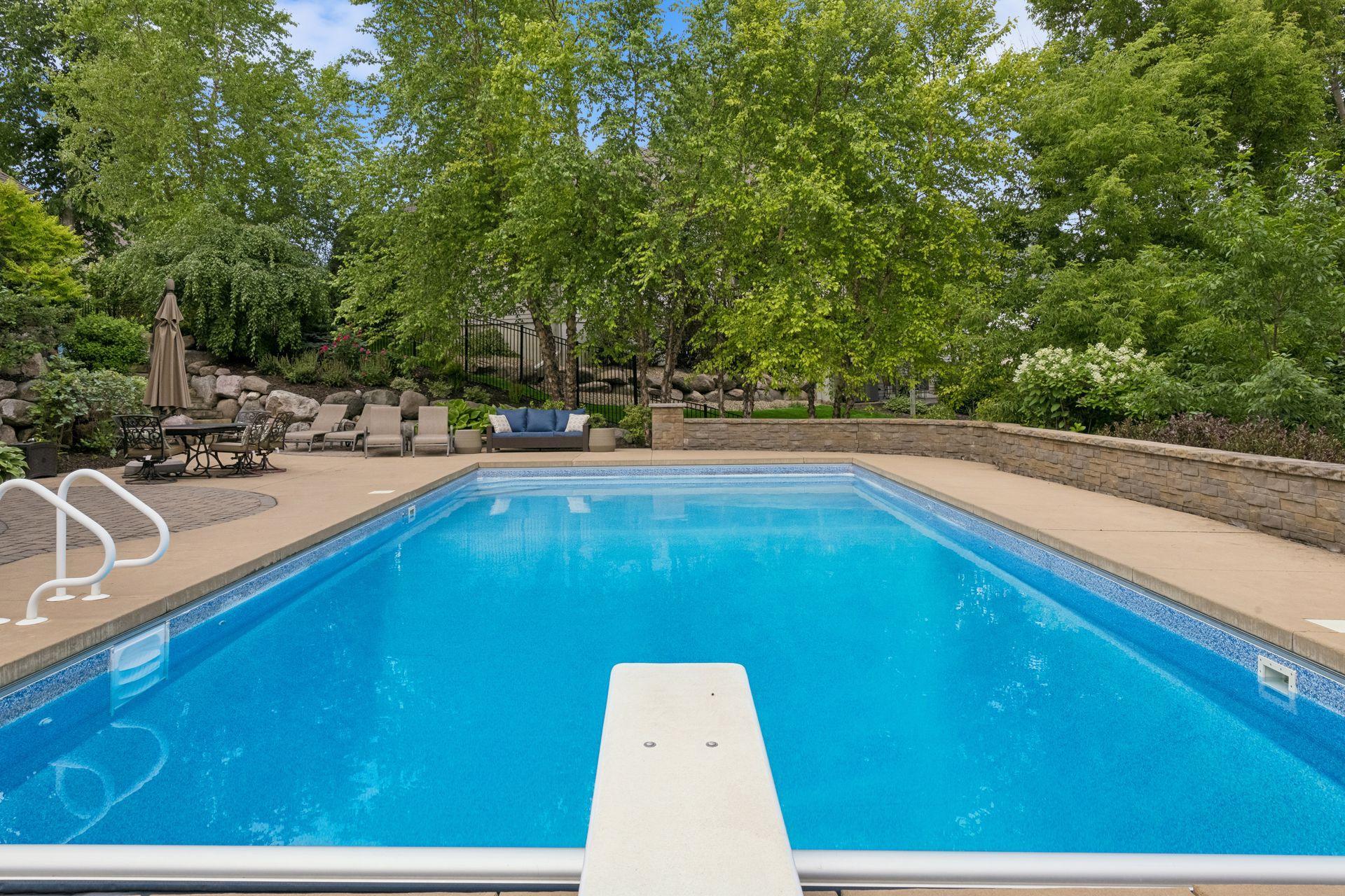 306 Wolf Pointe Trl, Long Lake