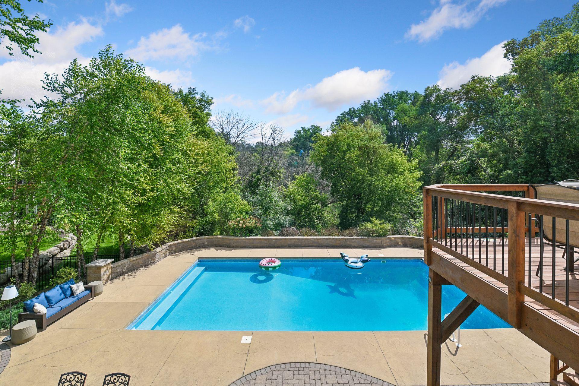306 Wolf Pointe Trl, Long Lake
