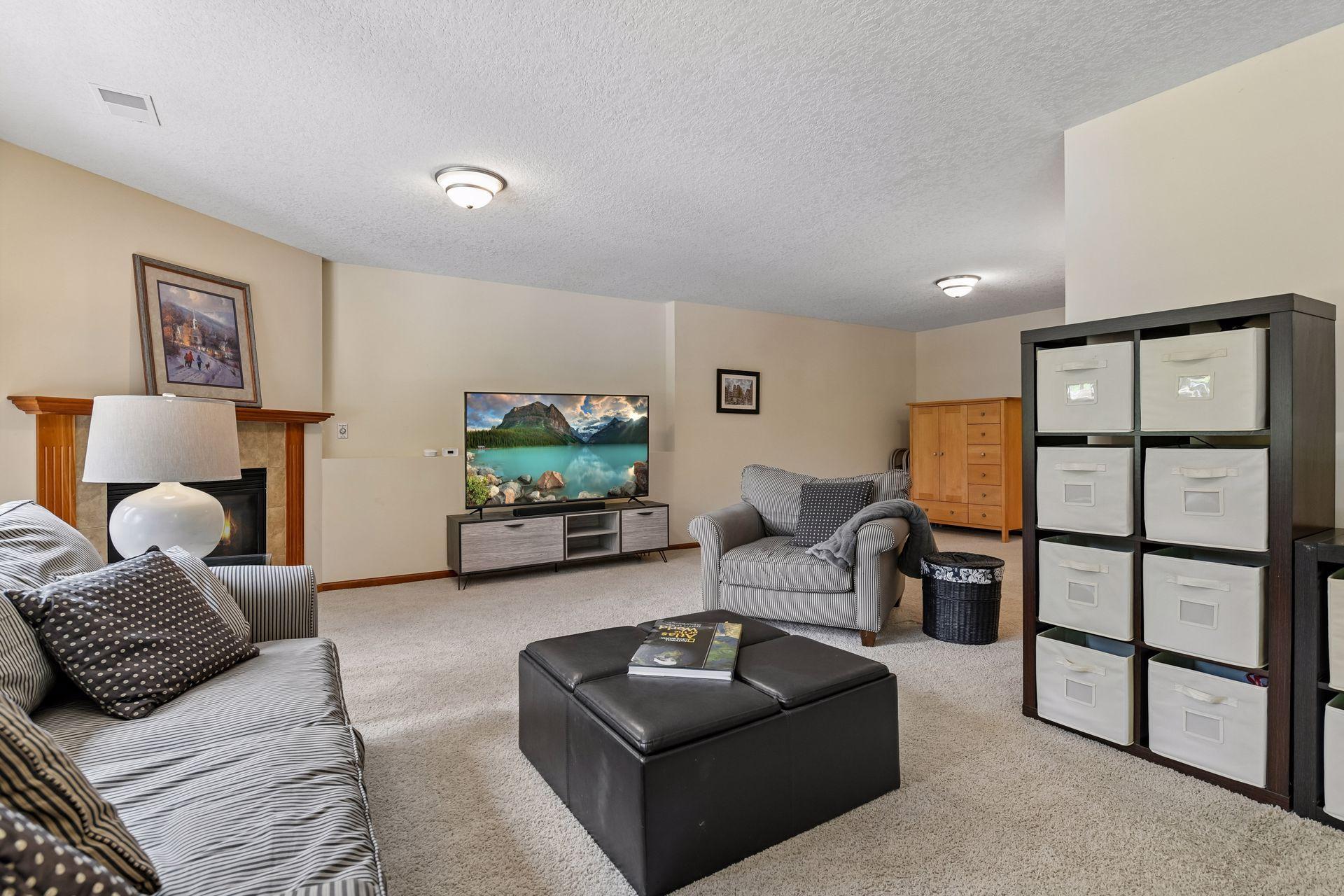 306 Wolf Pointe Trl, Long Lake