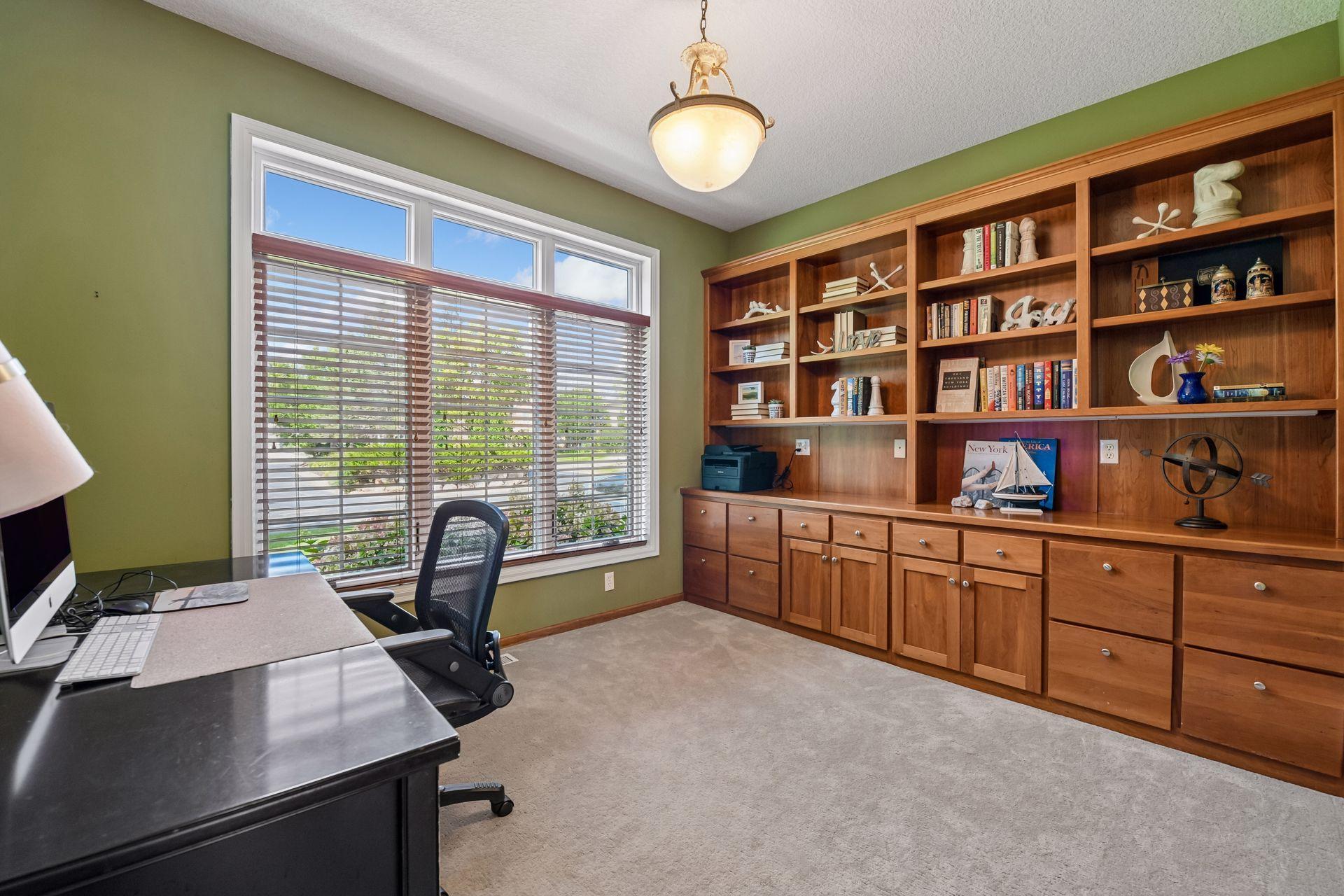 306 Wolf Pointe Trl, Long Lake