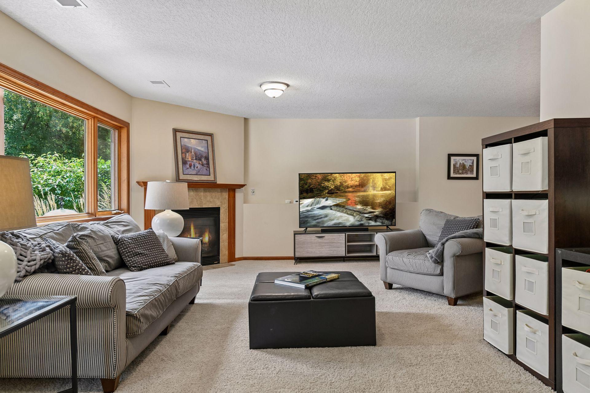 306 Wolf Pointe Trl, Long Lake