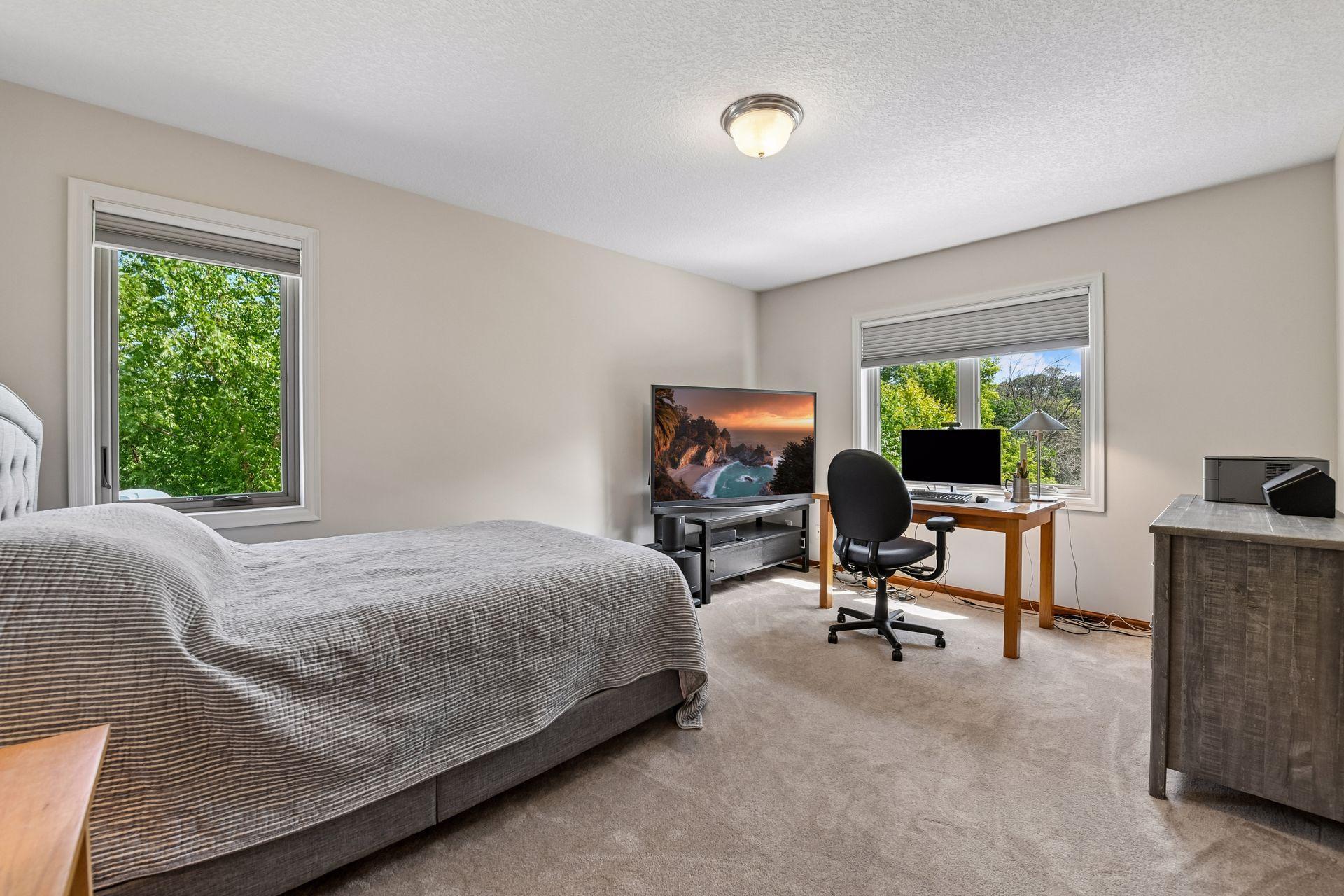 306 Wolf Pointe Trl, Long Lake