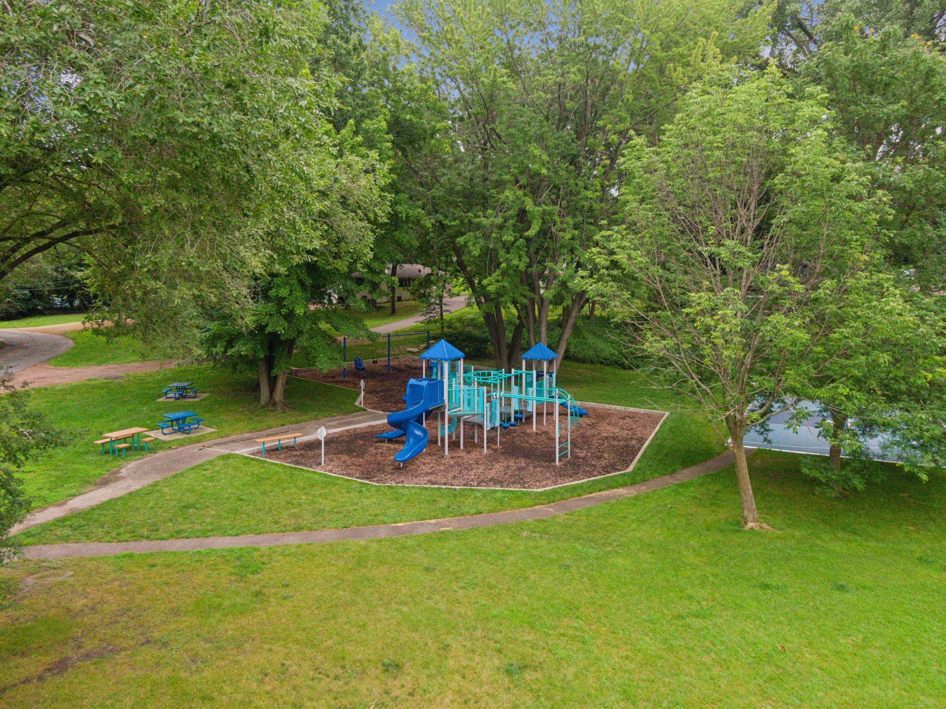4212 W Arm Dr, Spring Park