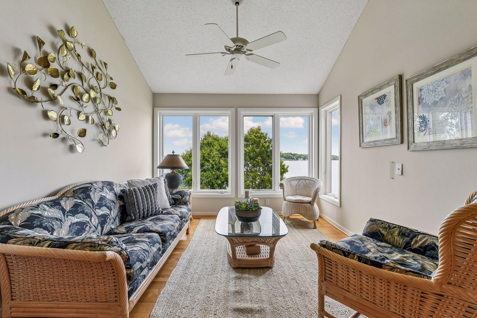4212 W Arm Dr, Spring Park
