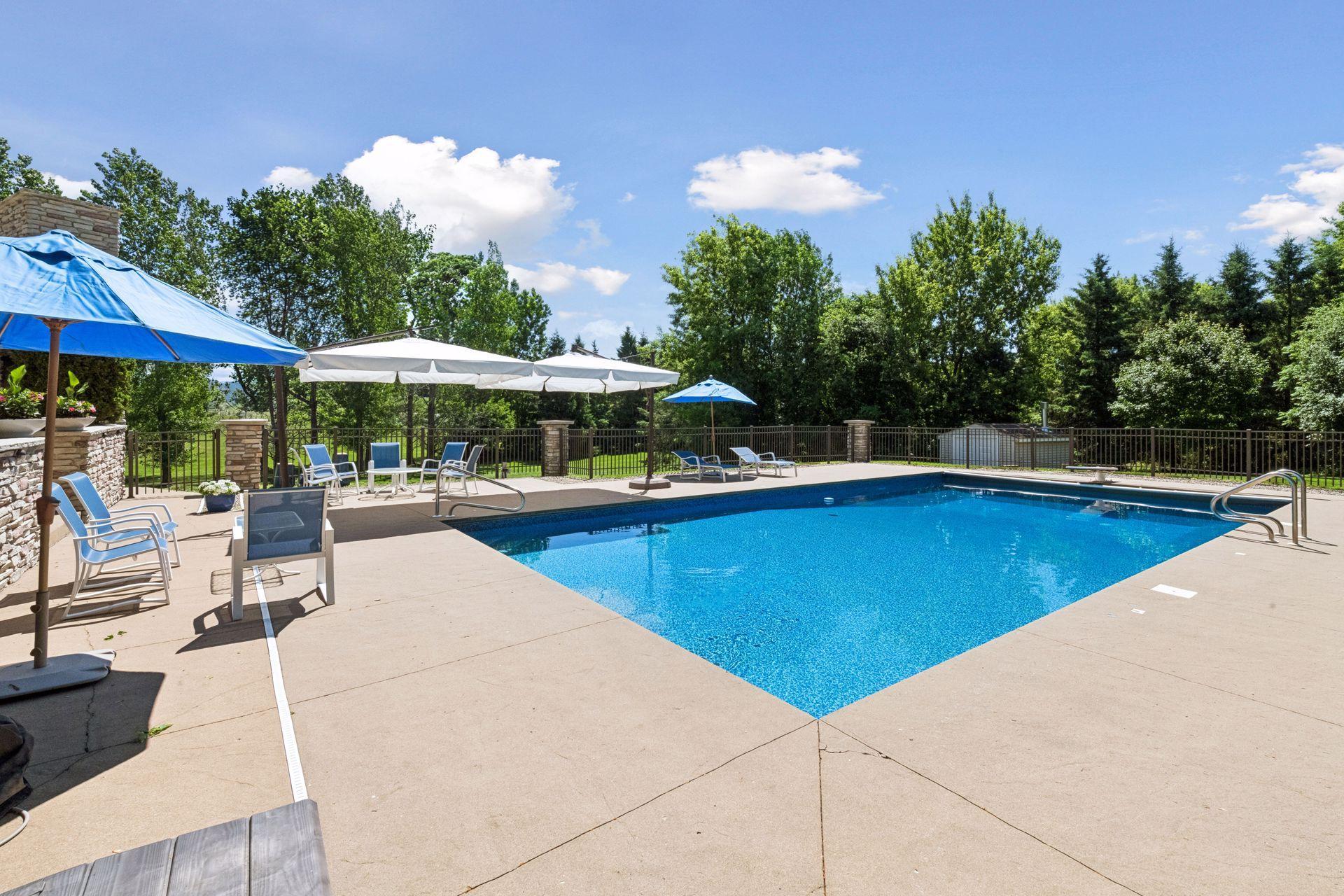 4545 Watertown Rd, Orono