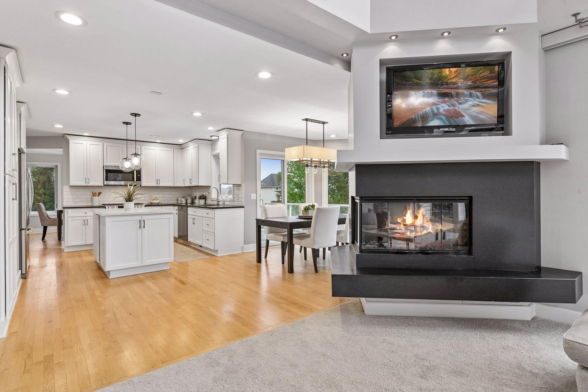 4545 Watertown Rd, Orono