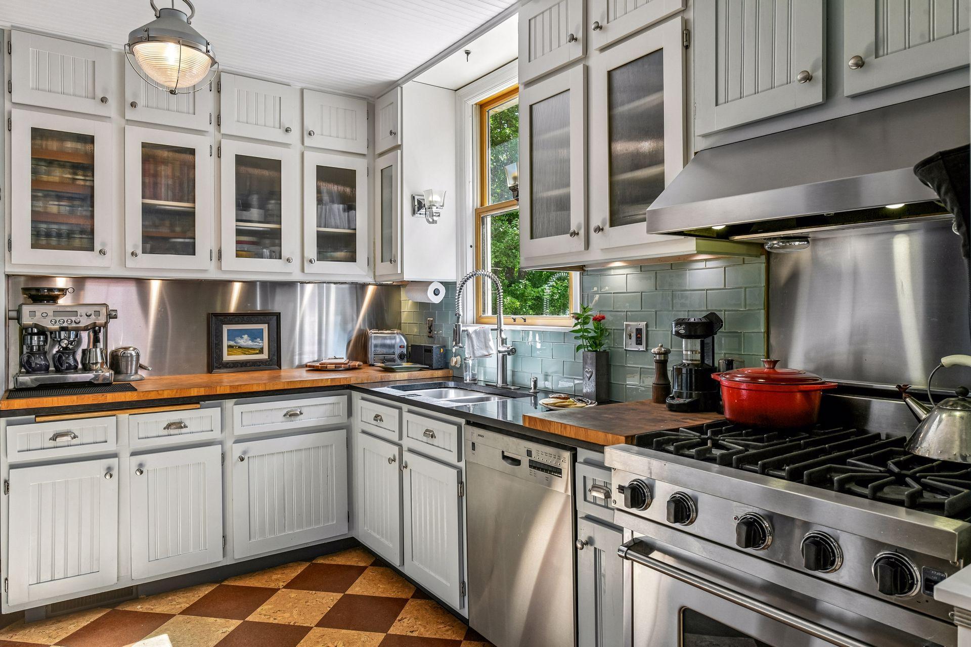 4465 Bayside Rd, Orono