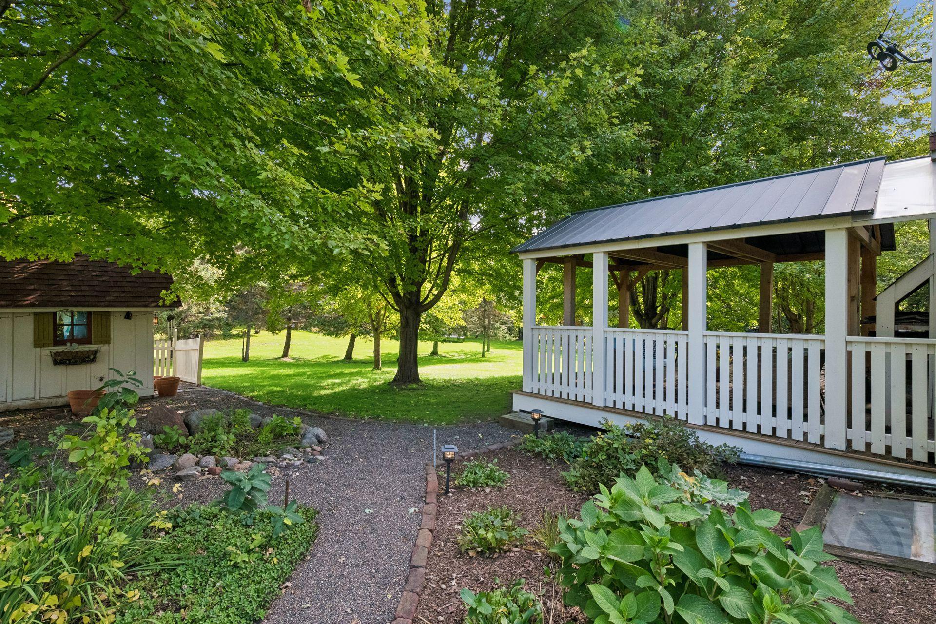 4465 Bayside Rd, Orono