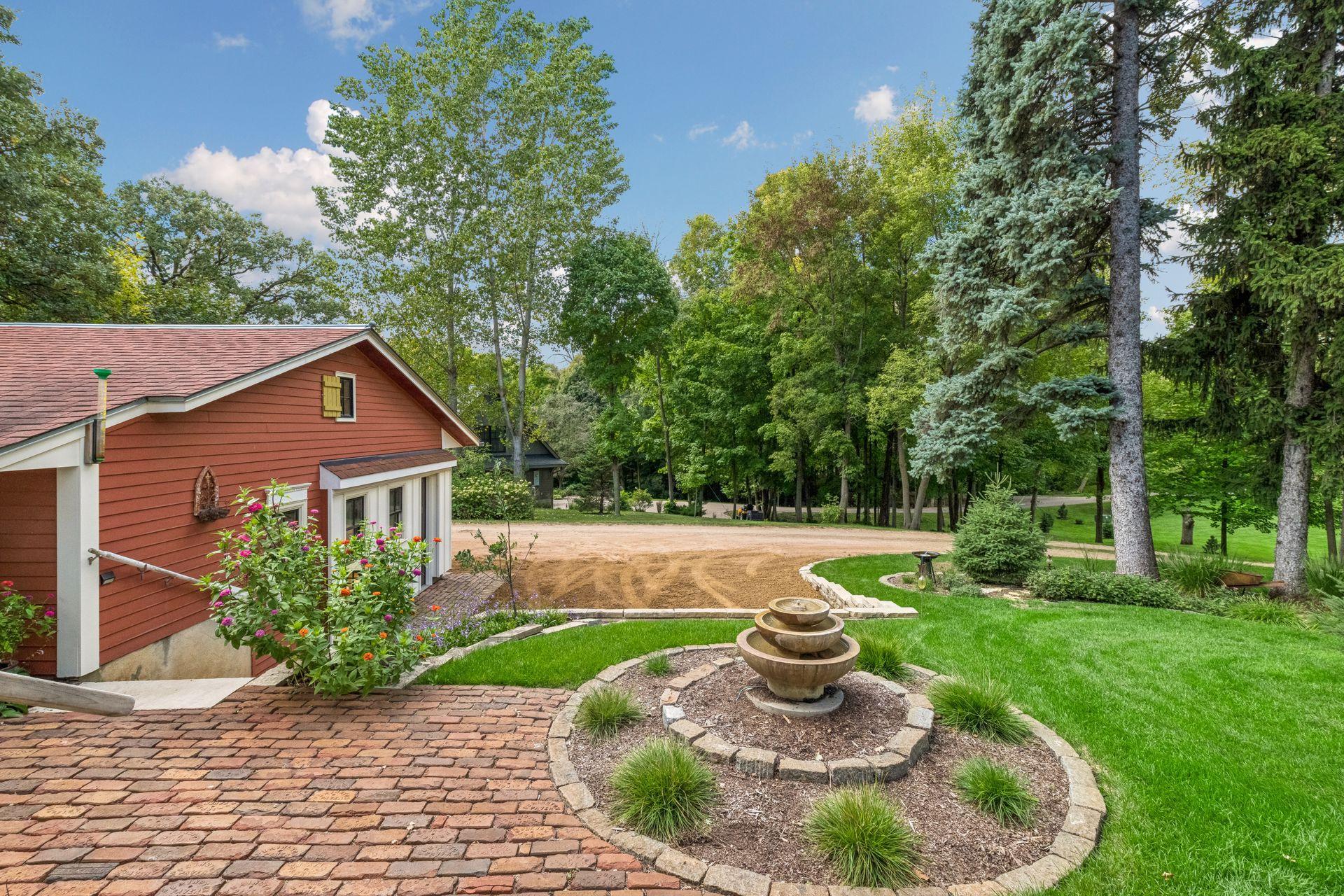 4465 Bayside Rd, Orono