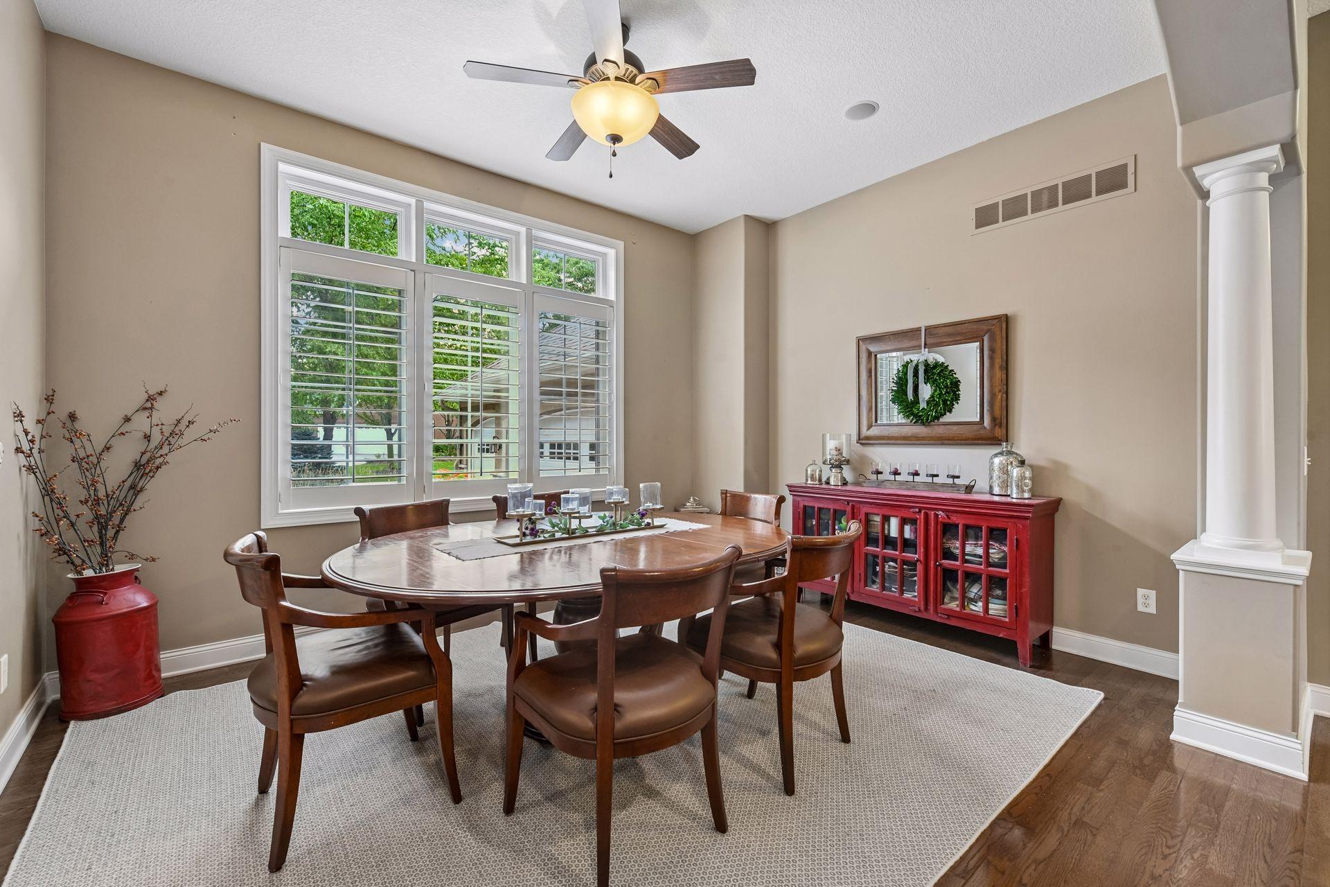 9487 Mcgee Way, Eden Prairie