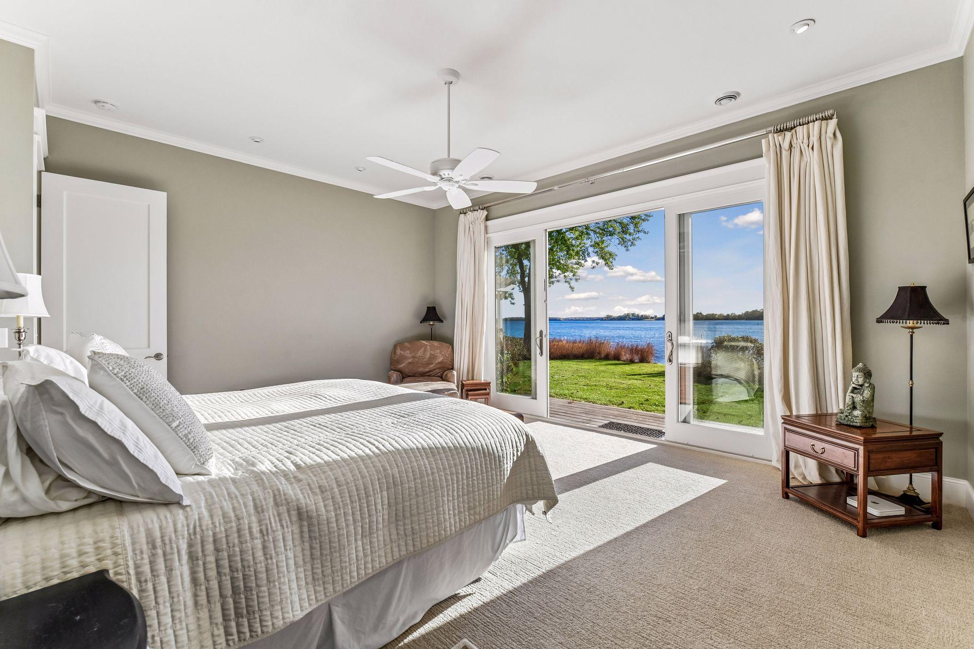 1105 Ferndale Road W, Orono