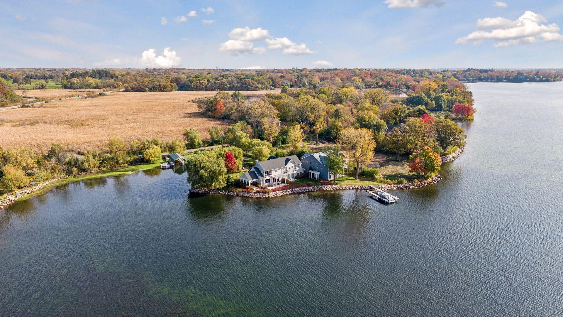 1105 Ferndale Road W, Orono
