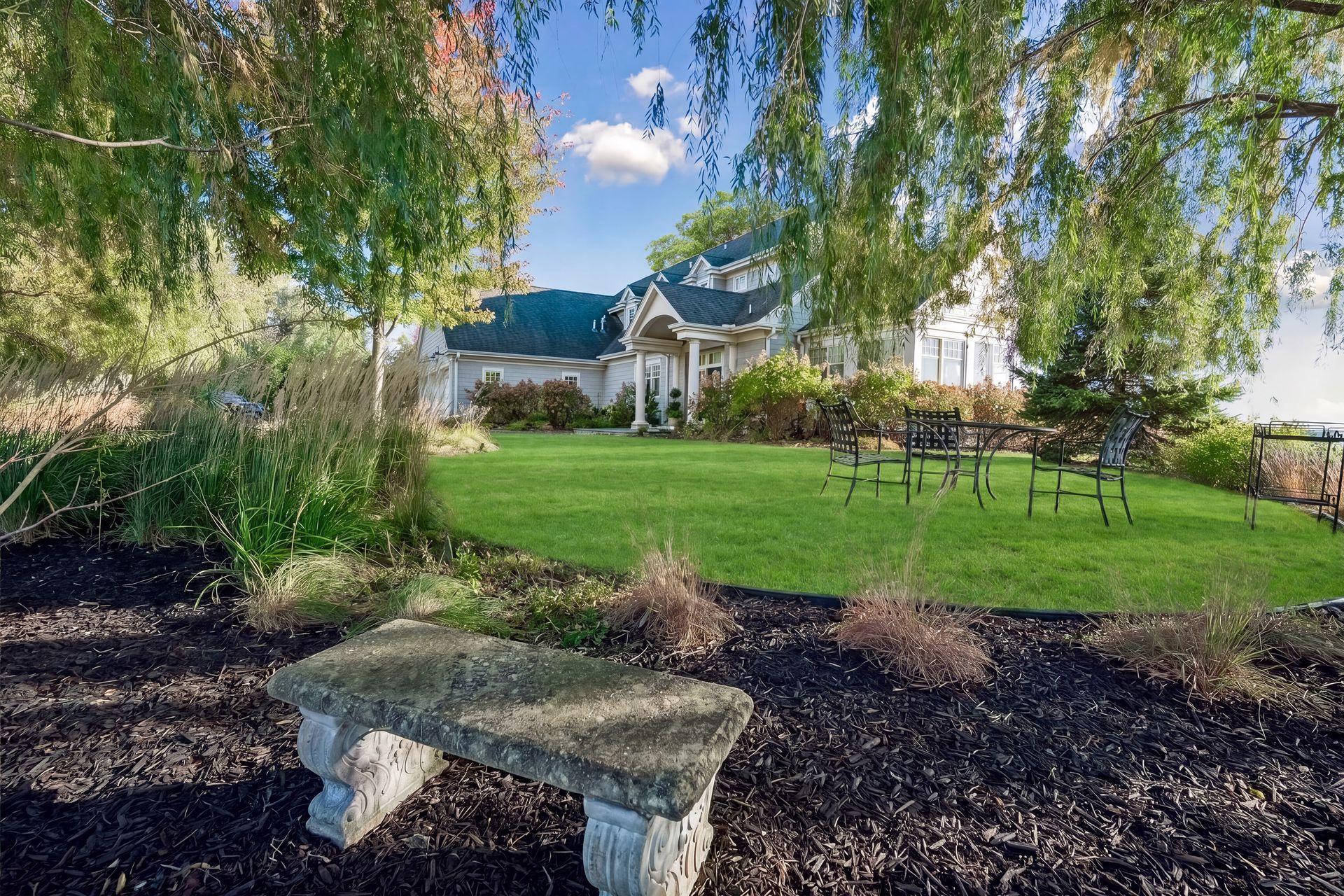 1105 Ferndale Road W, Orono