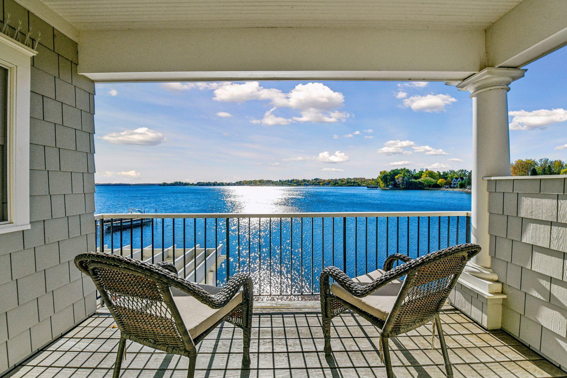 1105 Ferndale Road W, Orono