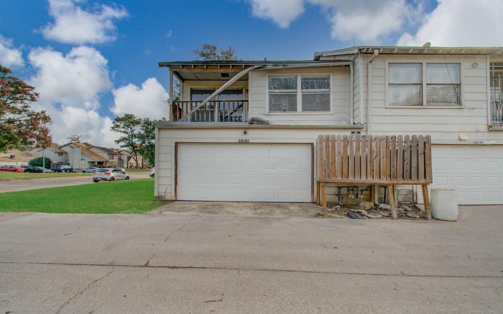 5618 Easthampton Drive # D