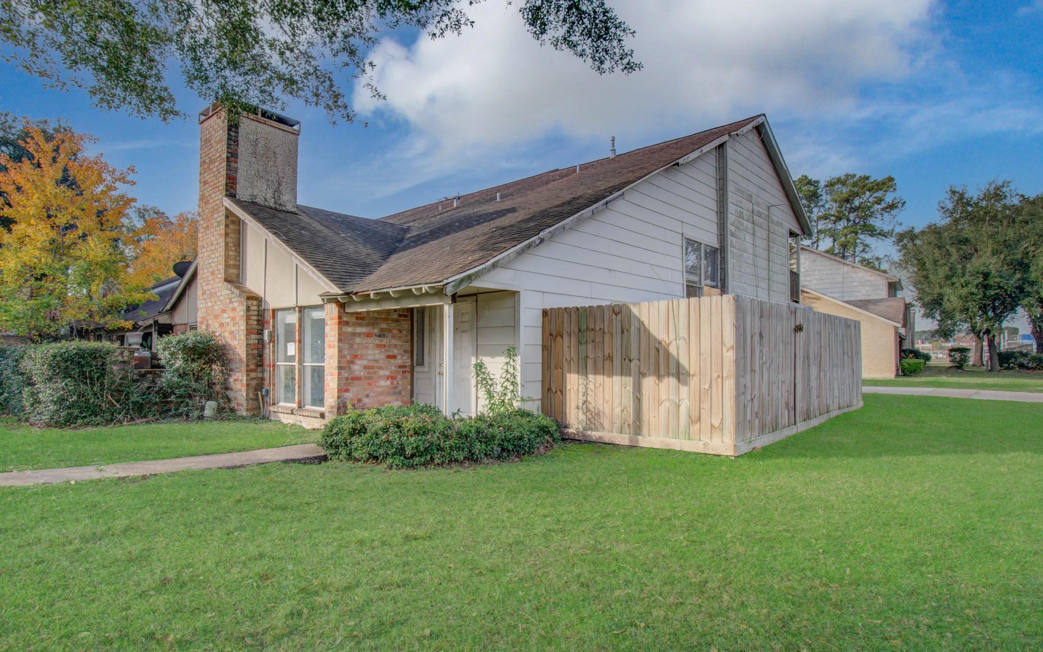 5618 Easthampton Drive # D