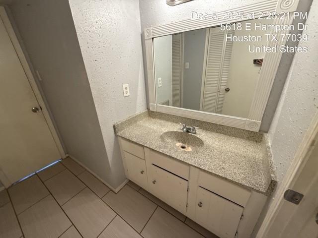 5618 Easthampton Drive # D