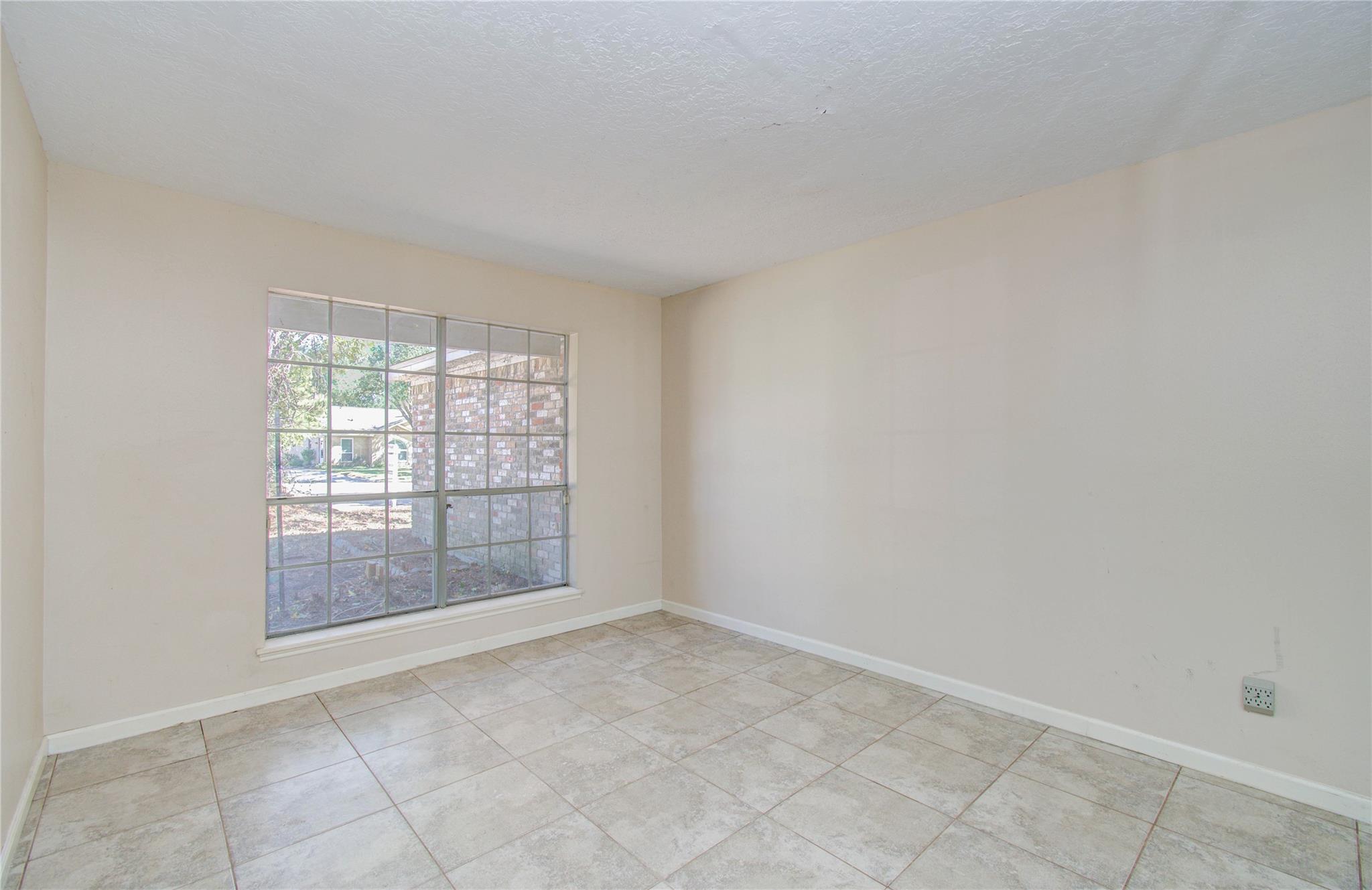 23919 Hunter Spring Circle