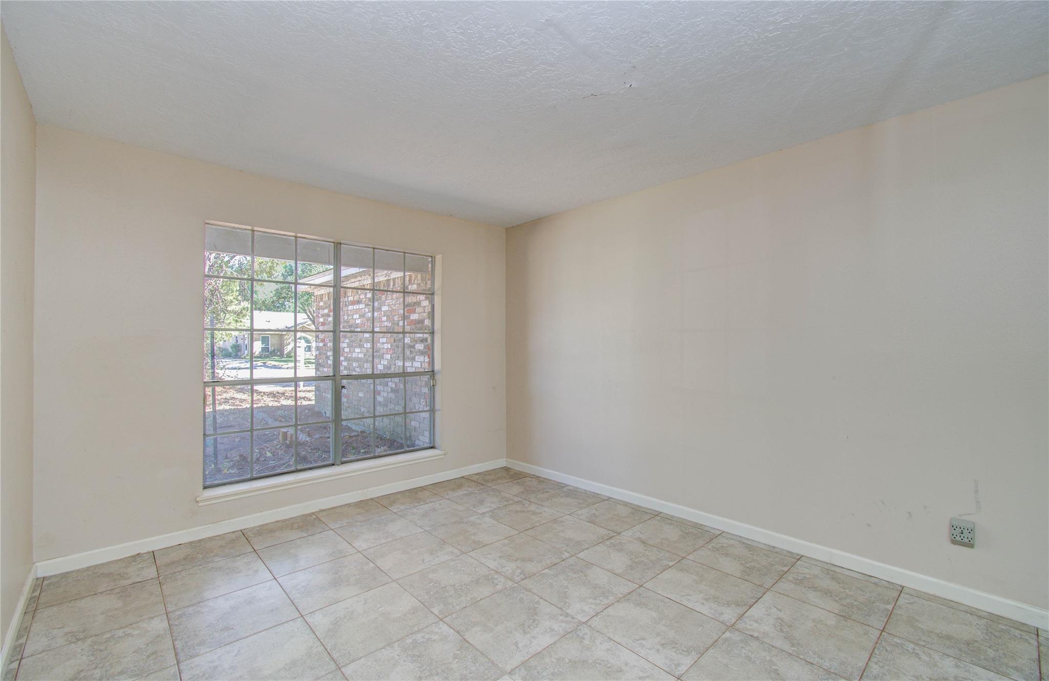 23919 Hunter Spring Circle