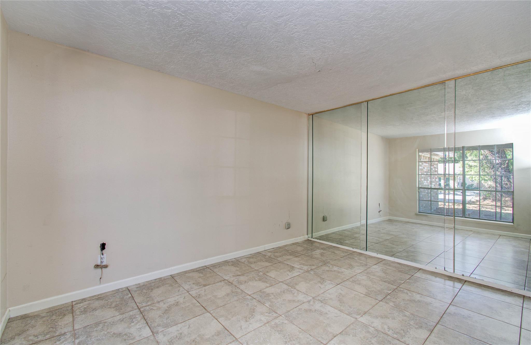 23919 Hunter Spring Circle