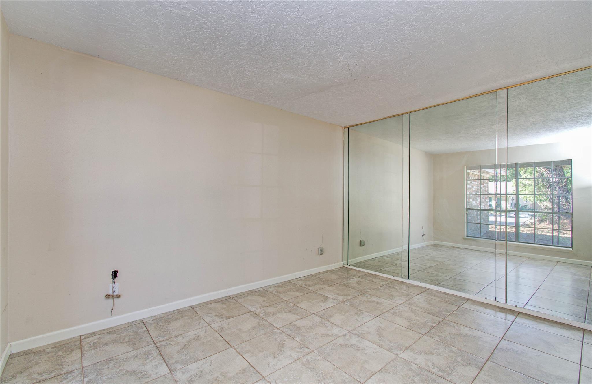 23919 Hunter Spring Circle