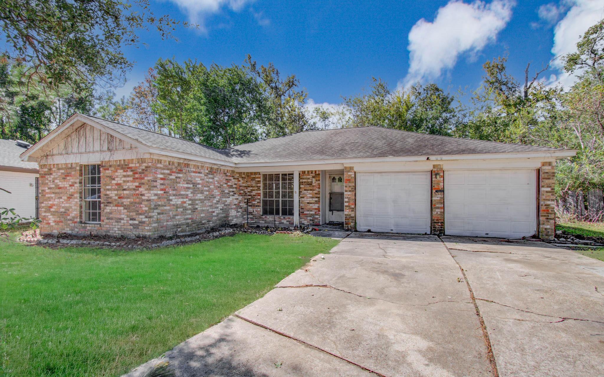 23919 Hunter Spring Circle