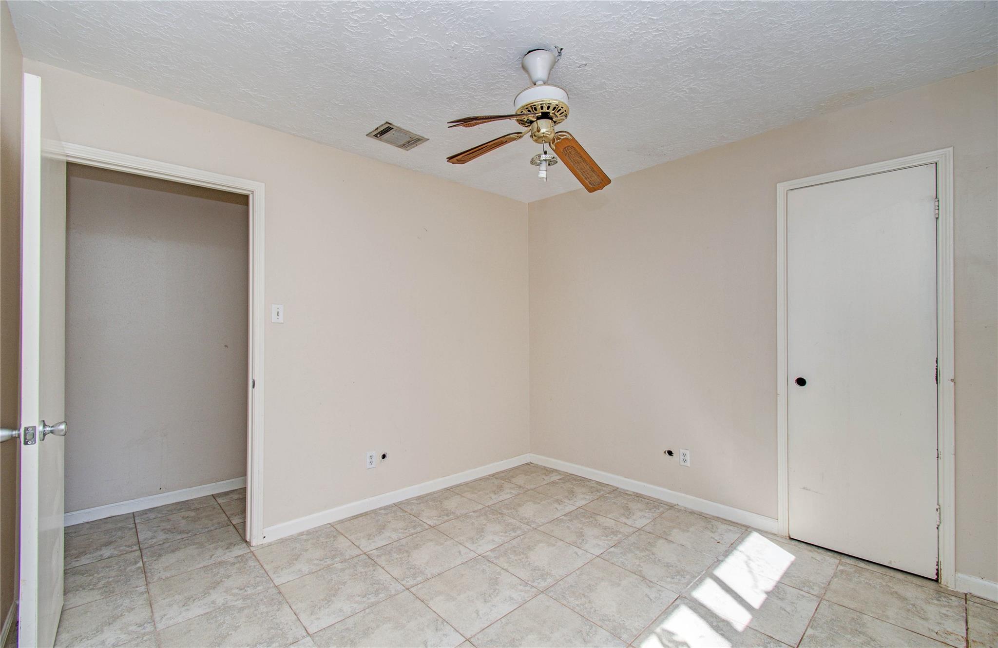 23919 Hunter Spring Circle