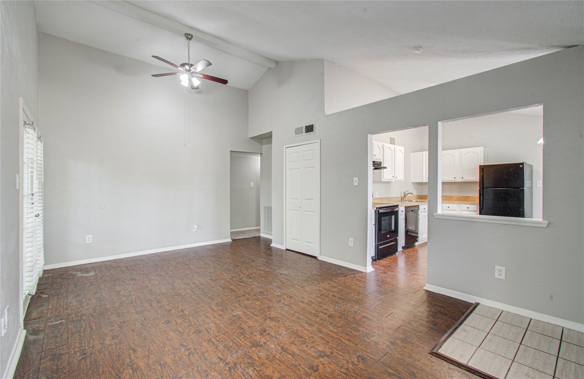 24022 Four Sixes Lane