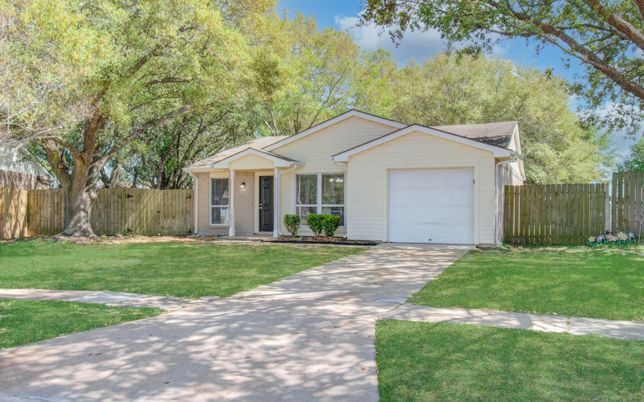 24022 Four Sixes Lane