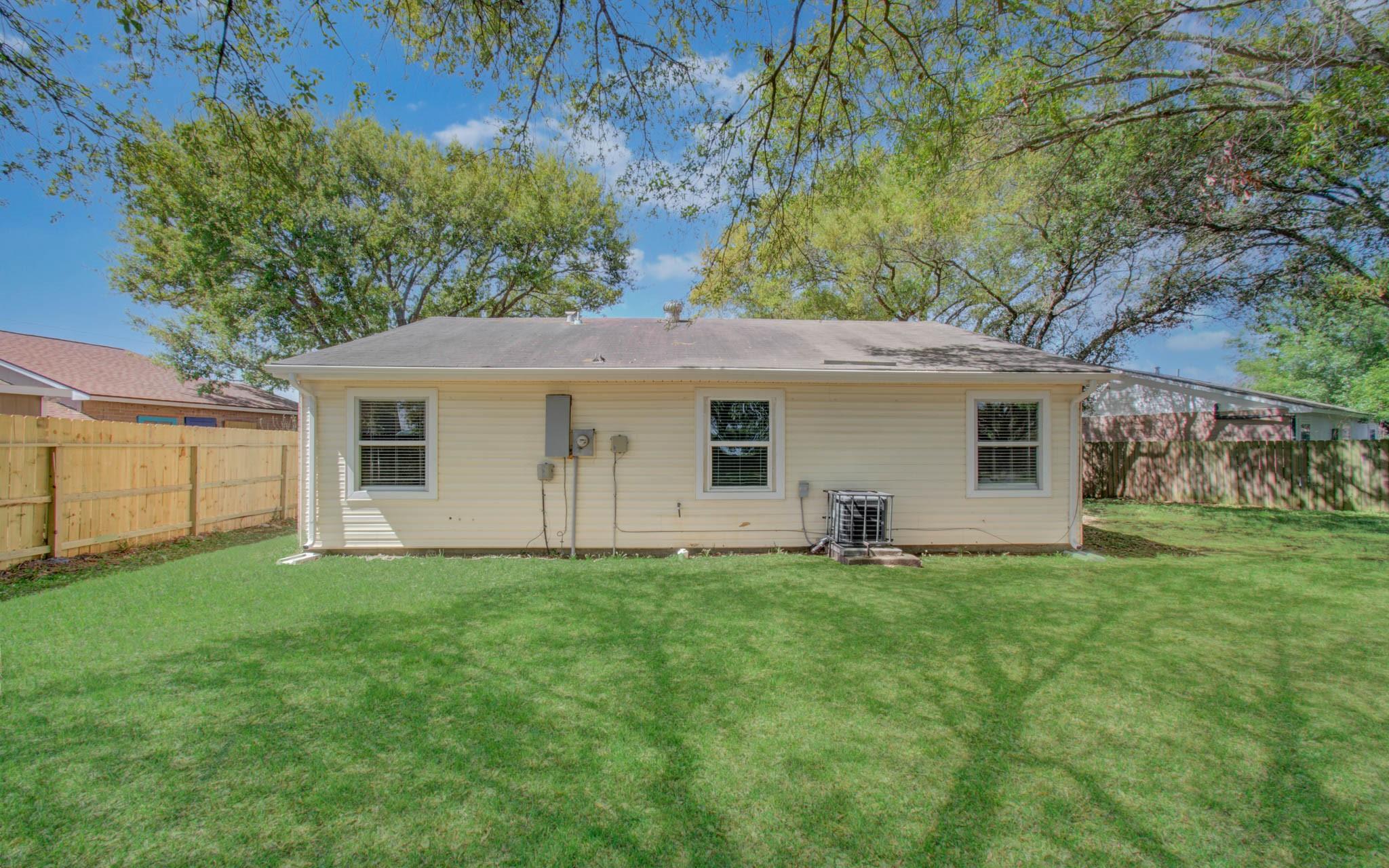 24022 Four Sixes Lane