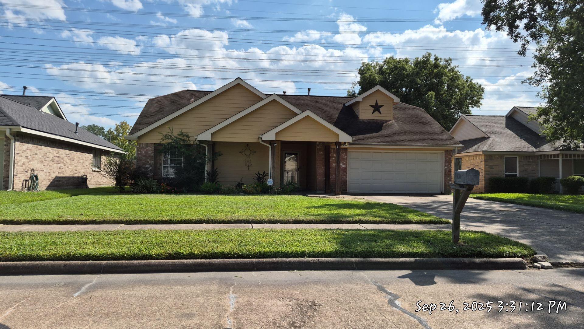 2010 Wildwood Drive, Deer Park