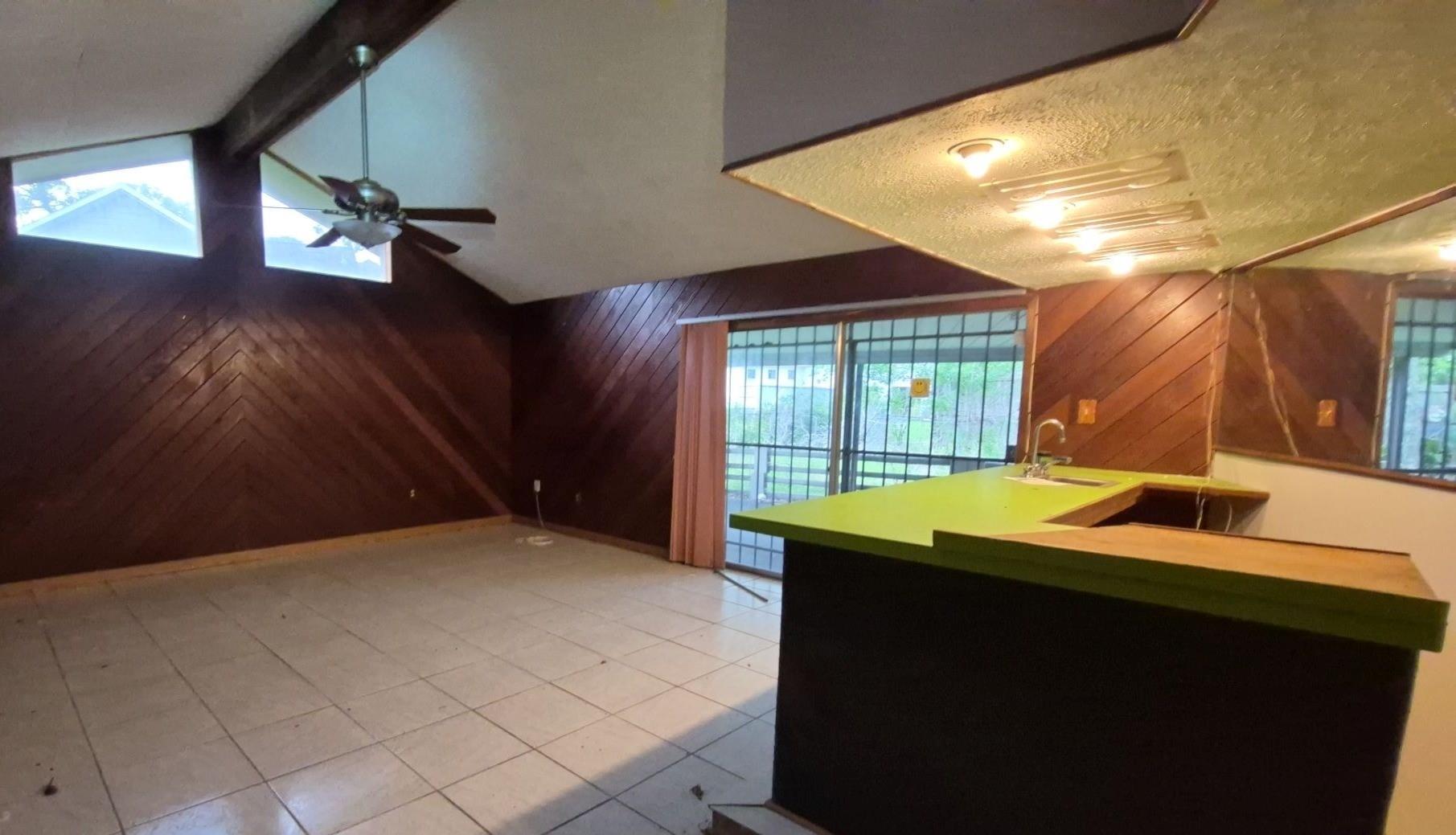 4302 Fernwood Drive