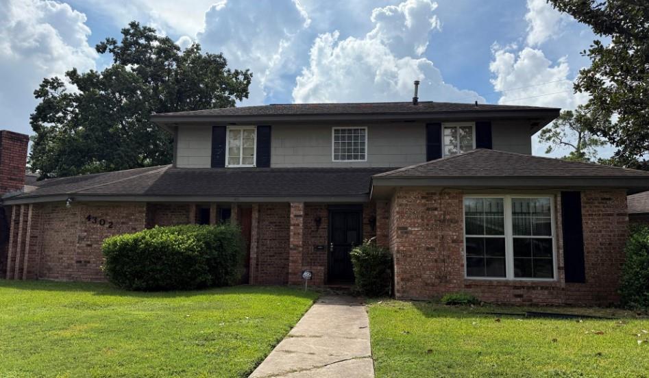 4302 Fernwood Drive