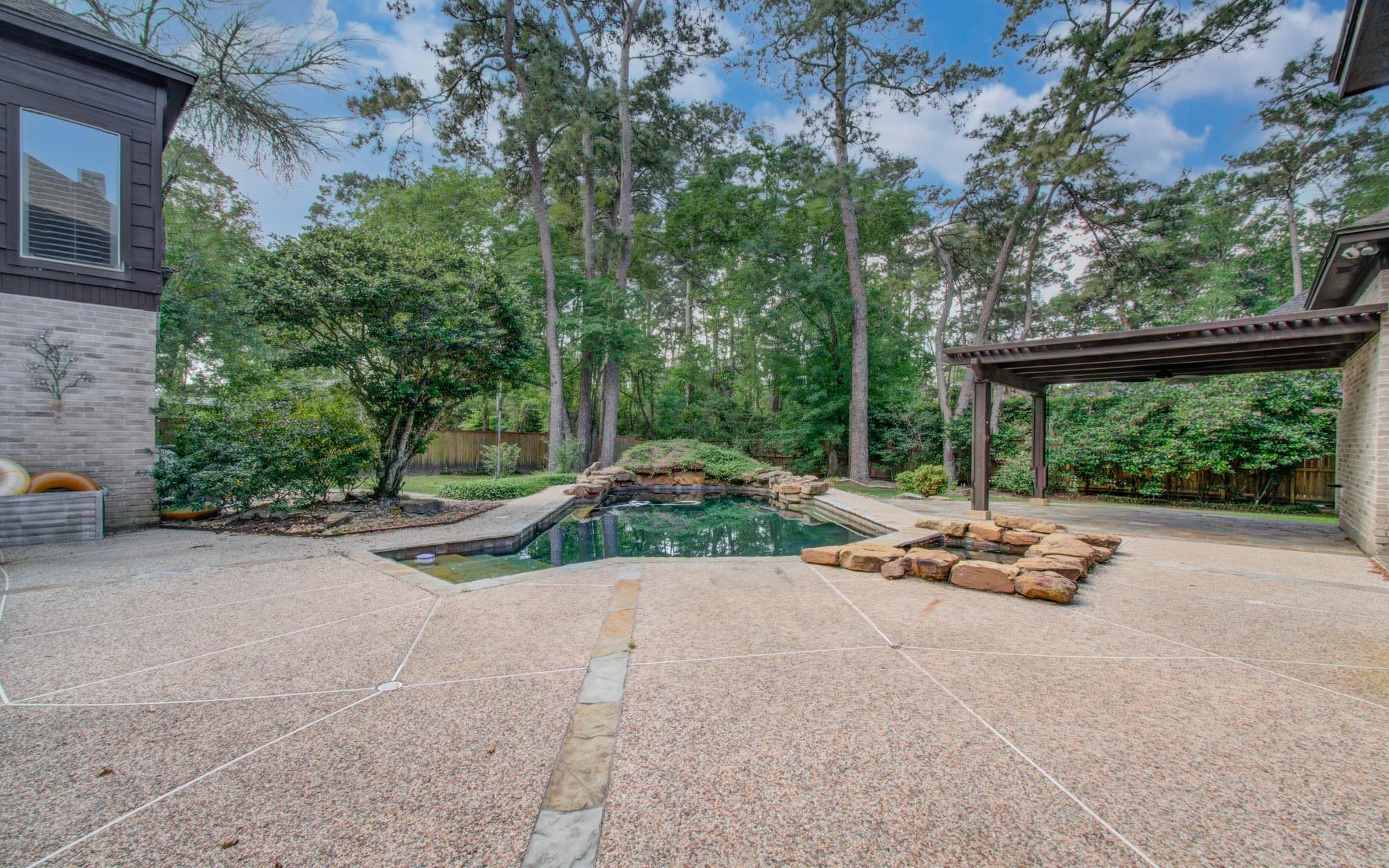 1703 Brookside Pine Lane