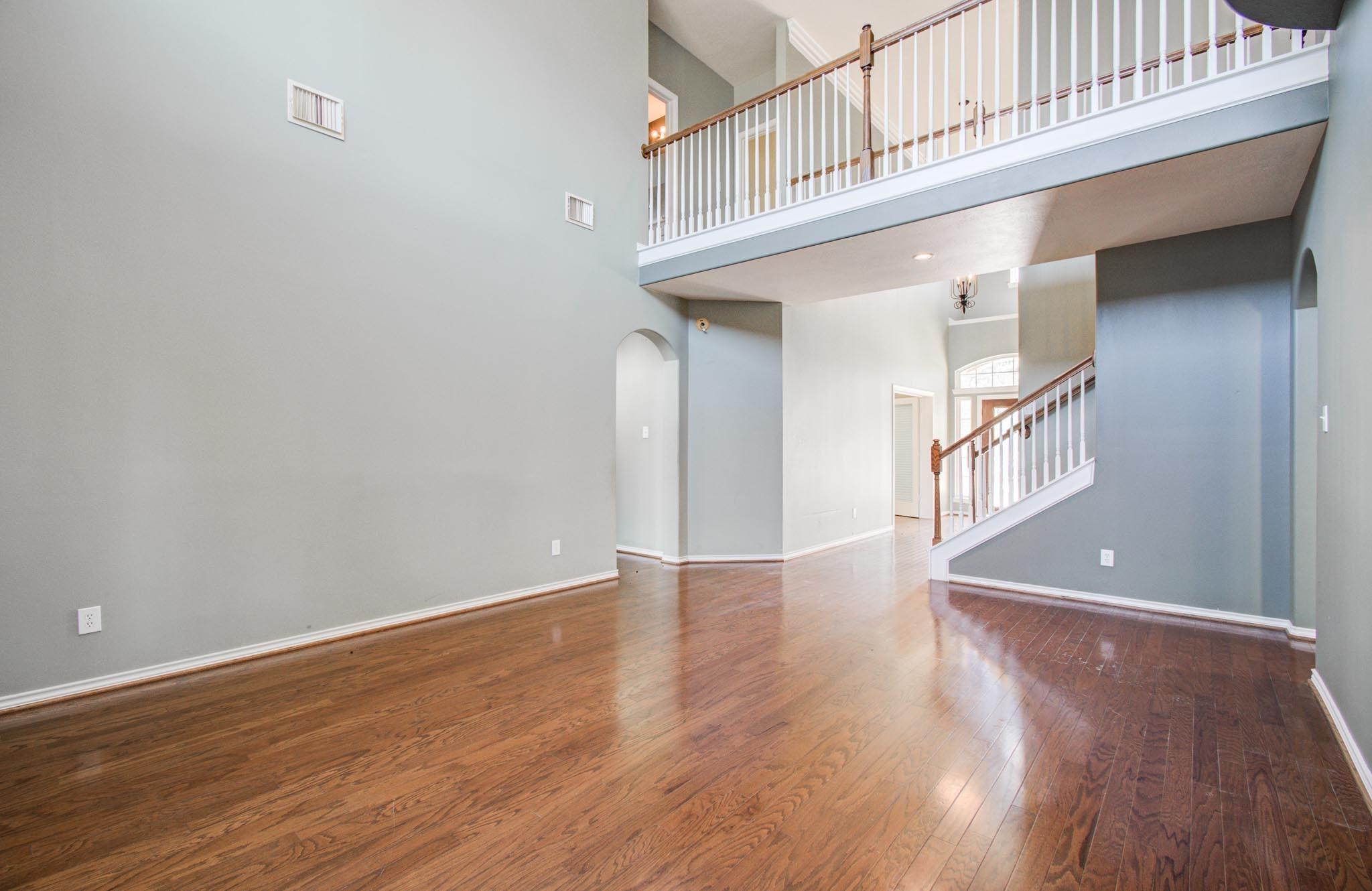 6124 Falkirk Court