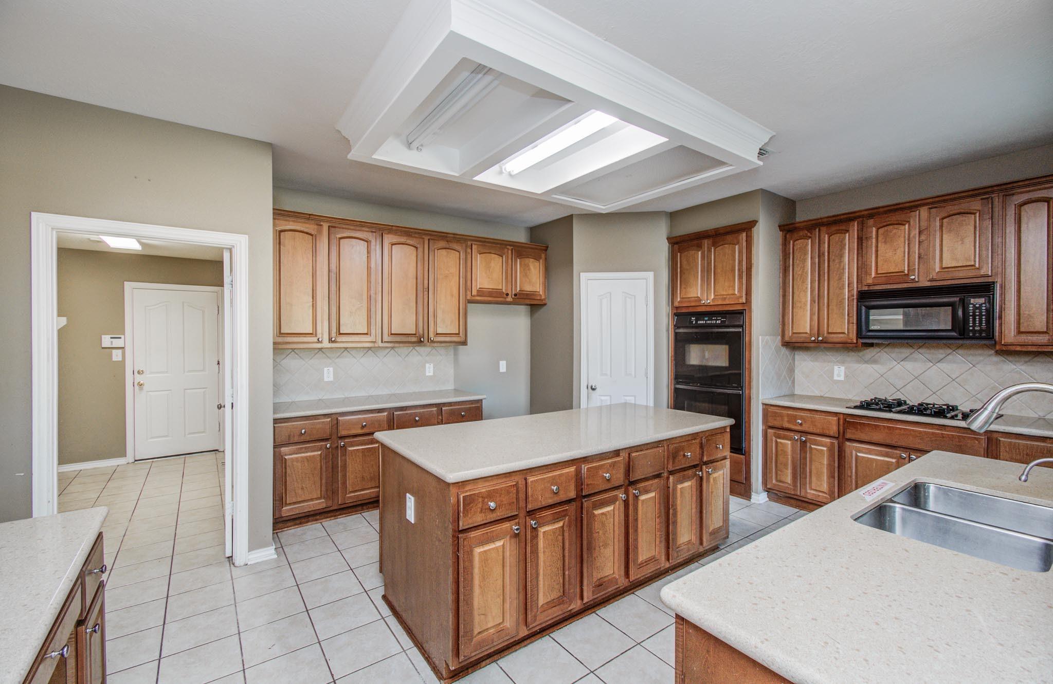 6124 Falkirk Court