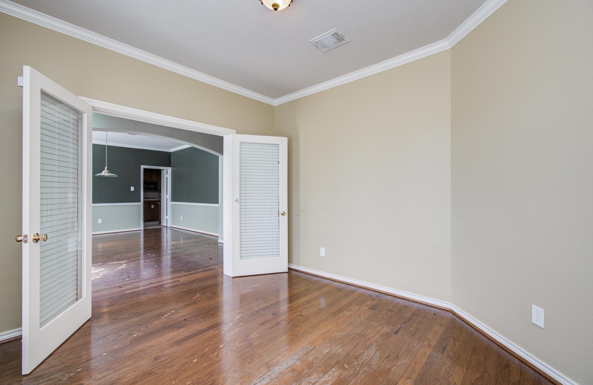 6124 Falkirk Court