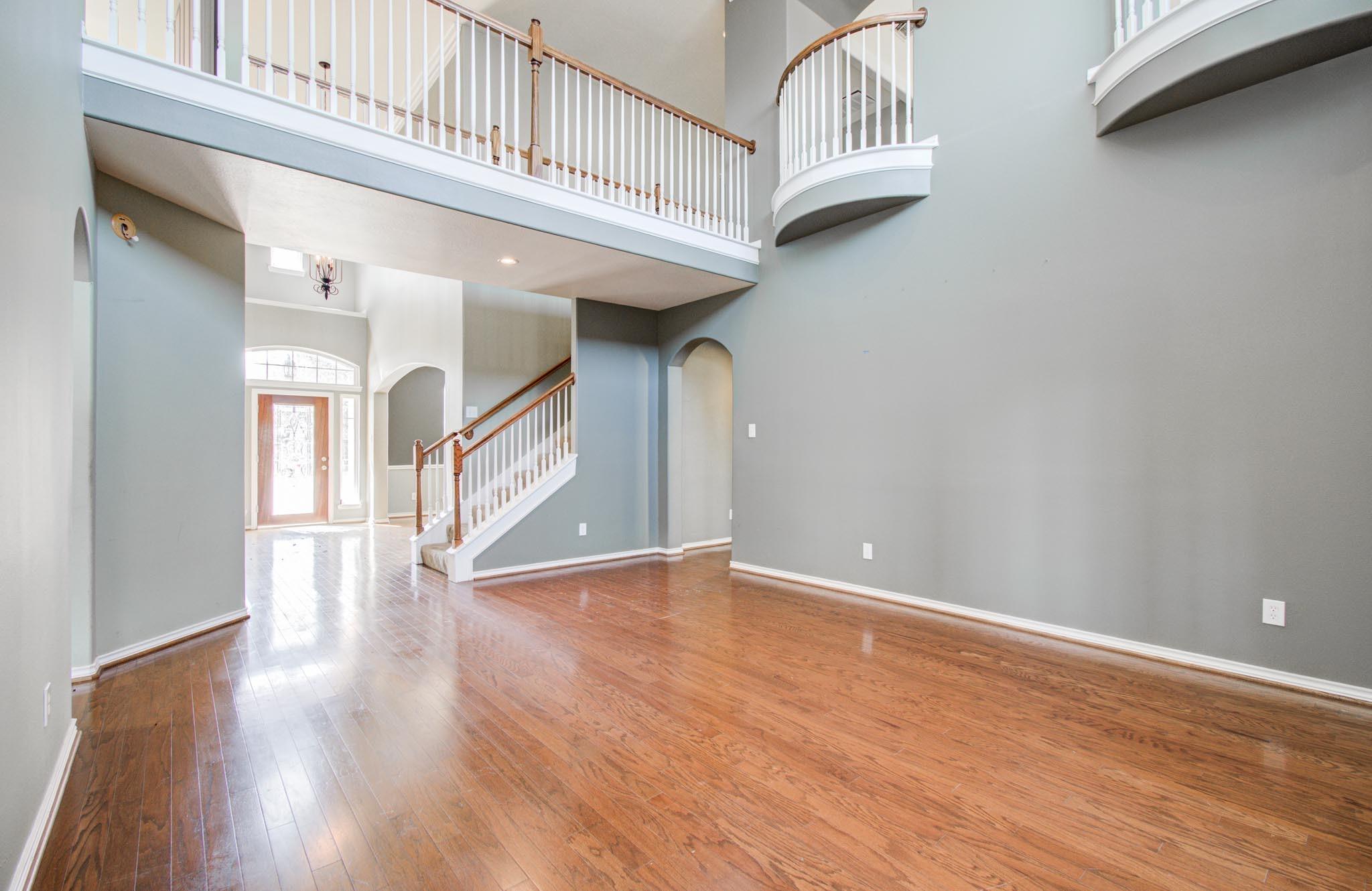 6124 Falkirk Court