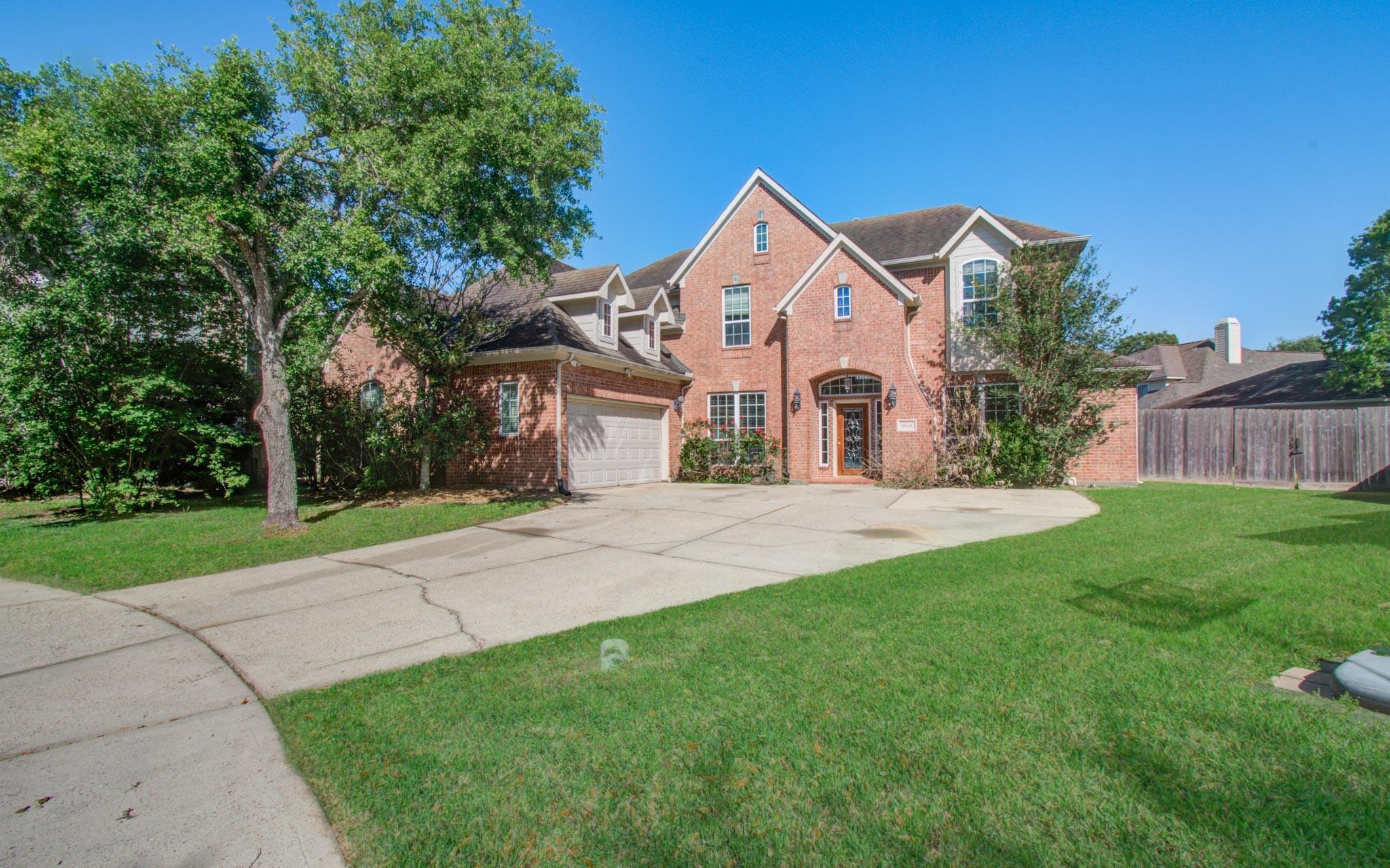 6124 Falkirk Court