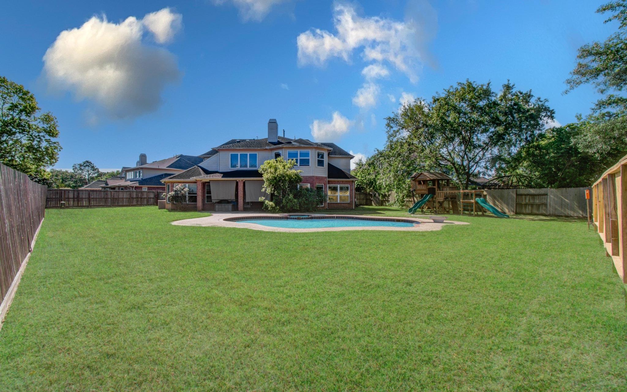 6124 Falkirk Court
