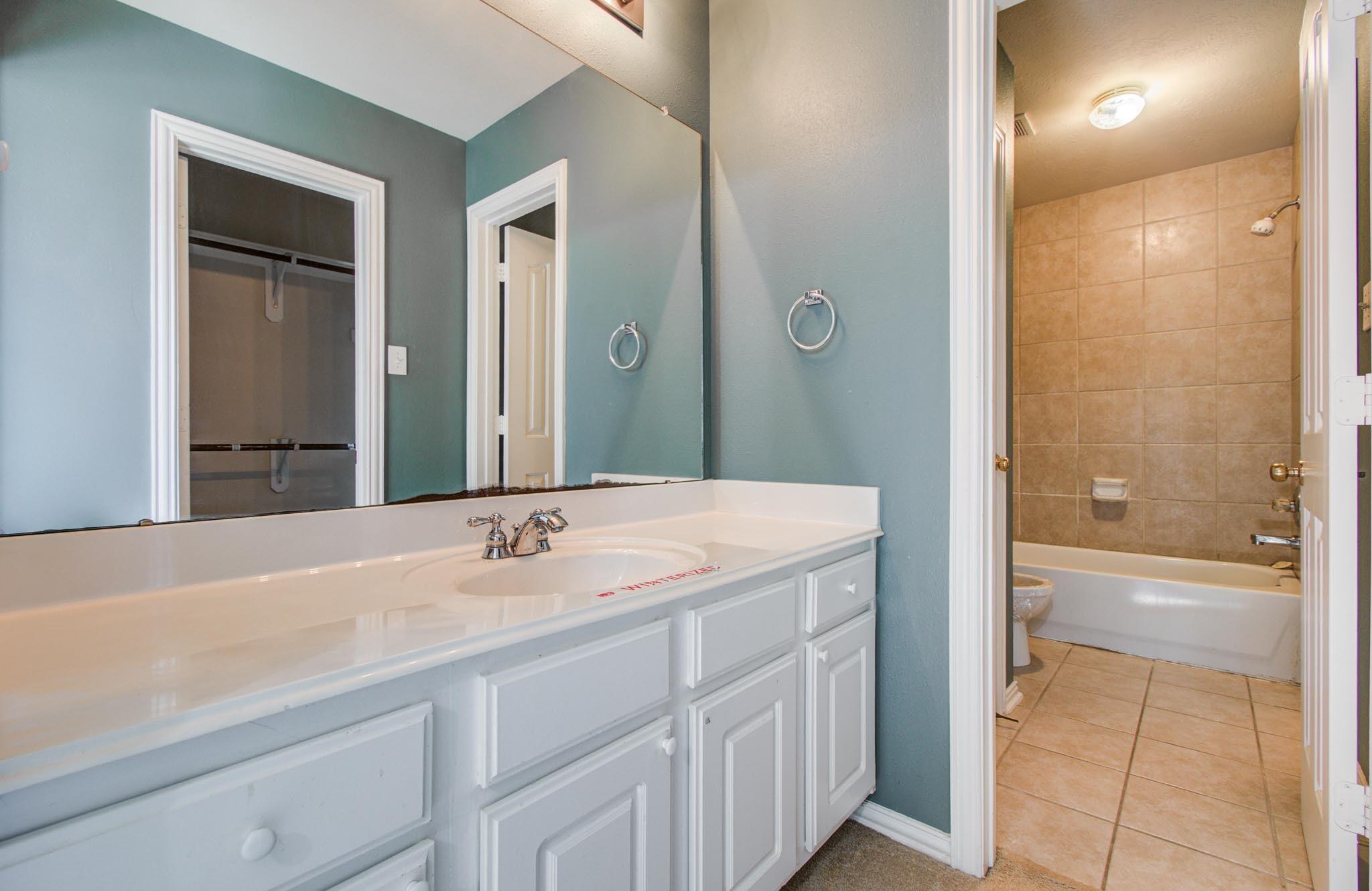 6124 Falkirk Court