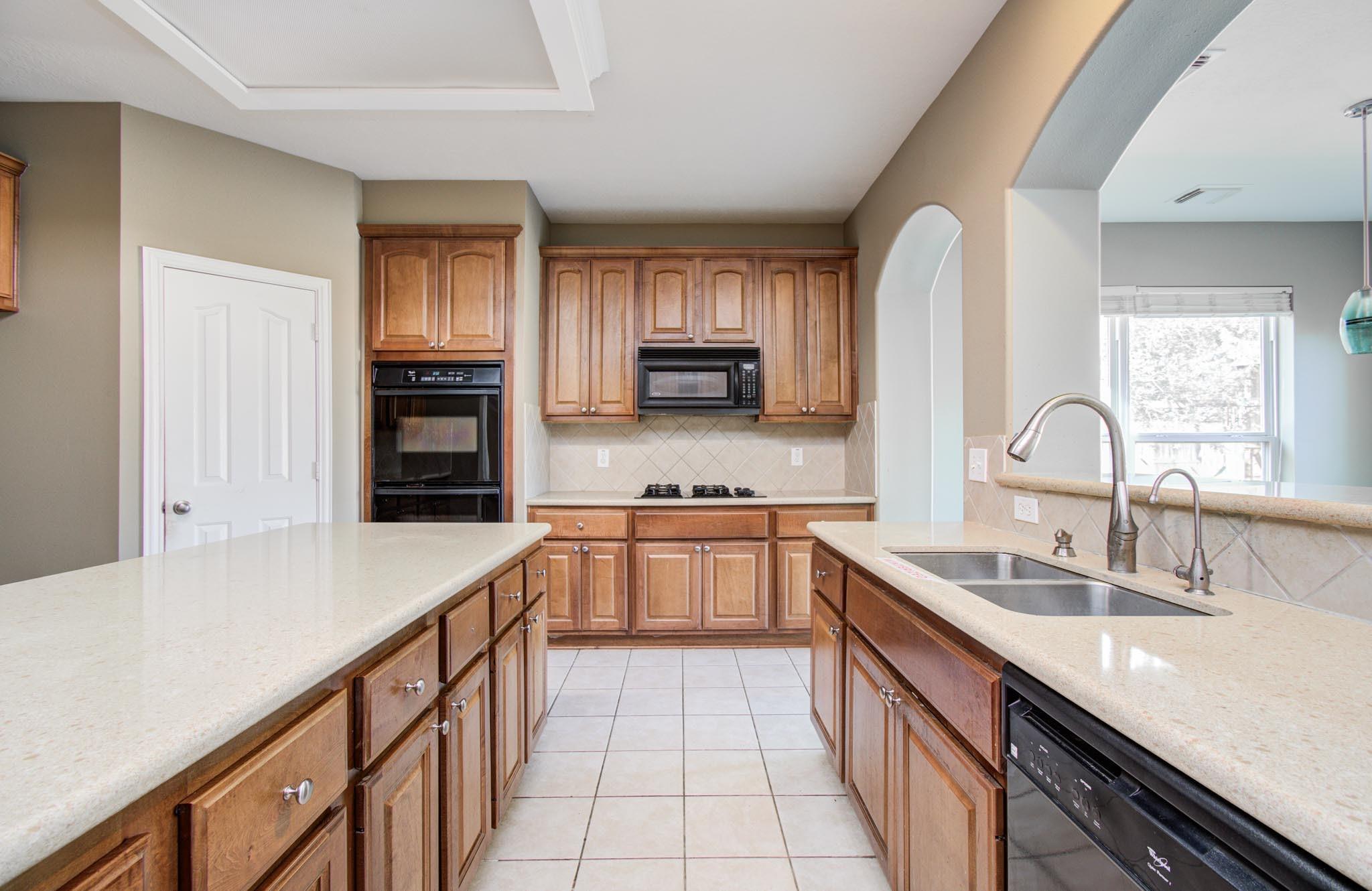 6124 Falkirk Court