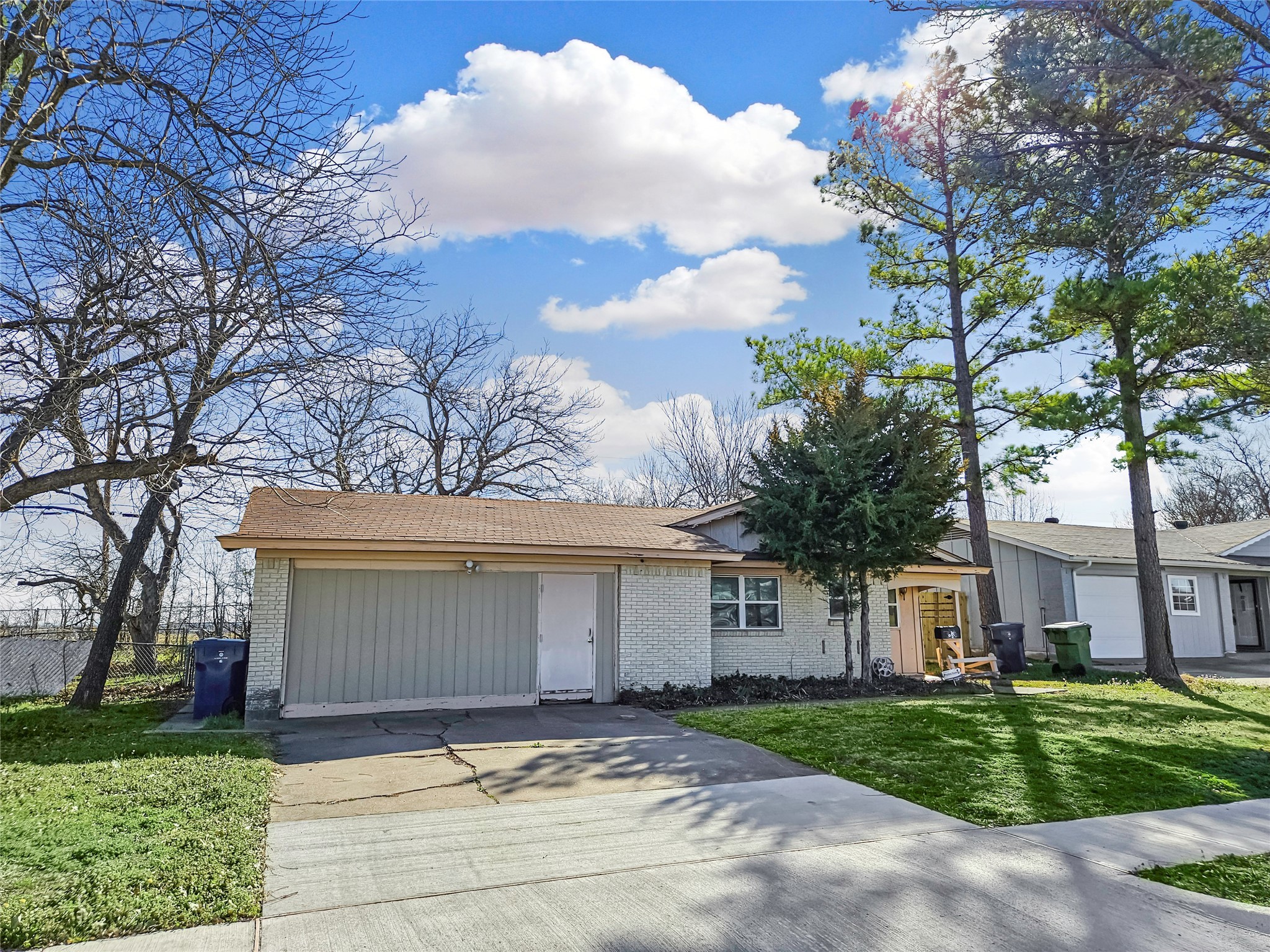 2802 ARCADY Drive
