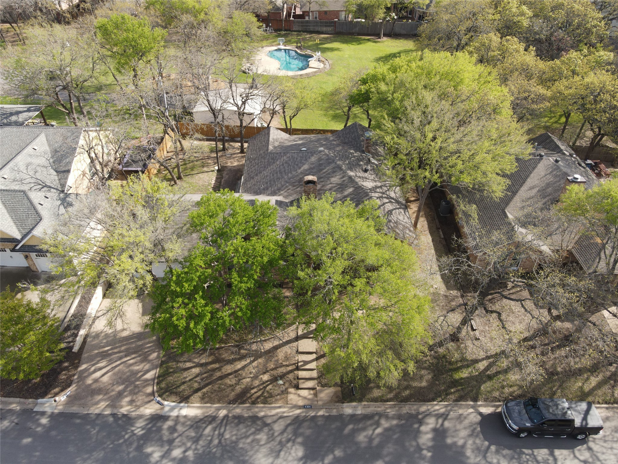 4304 Hidden Creek Drive