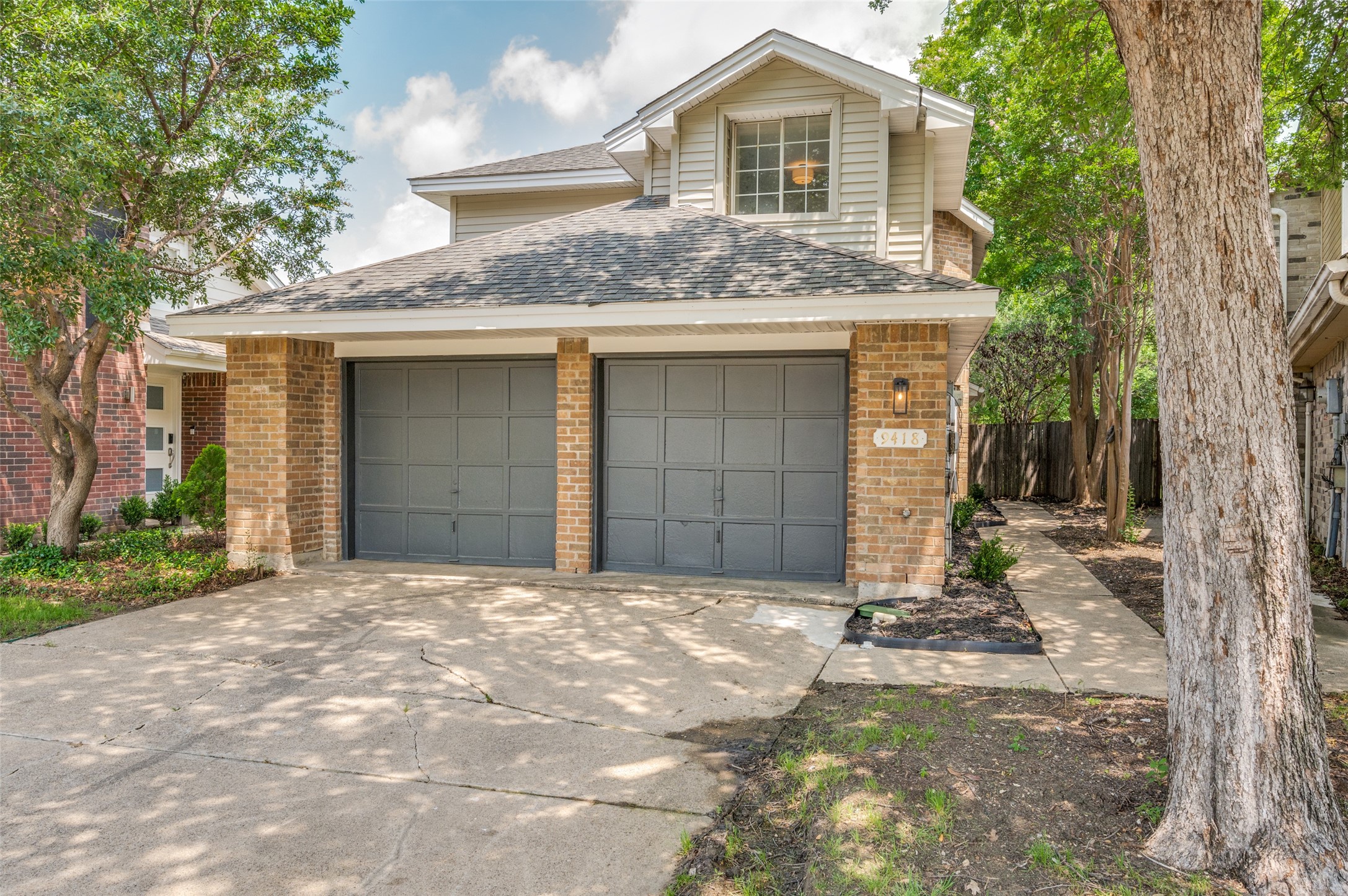 9418 Penny Lane