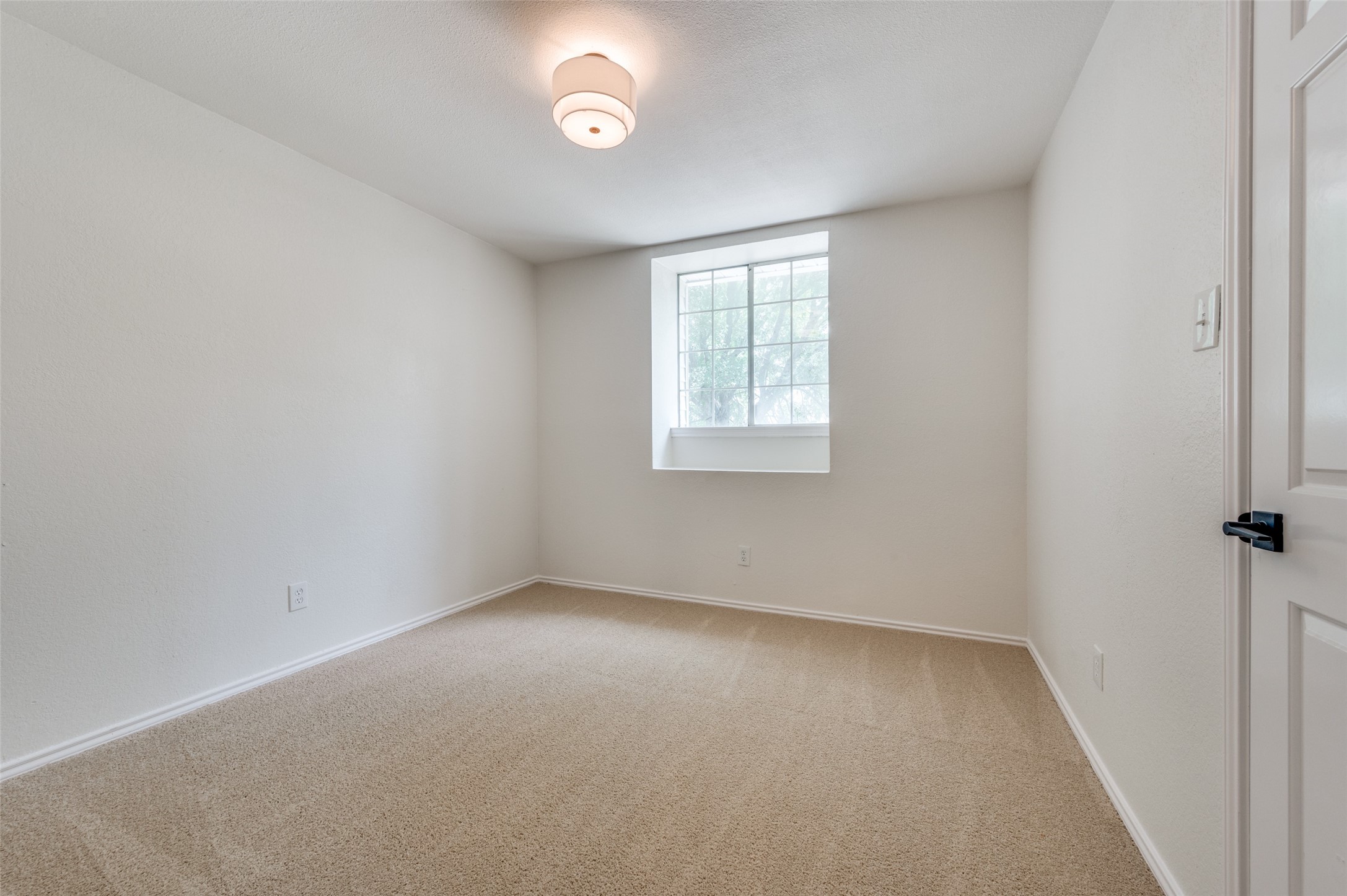 9418 Penny Lane