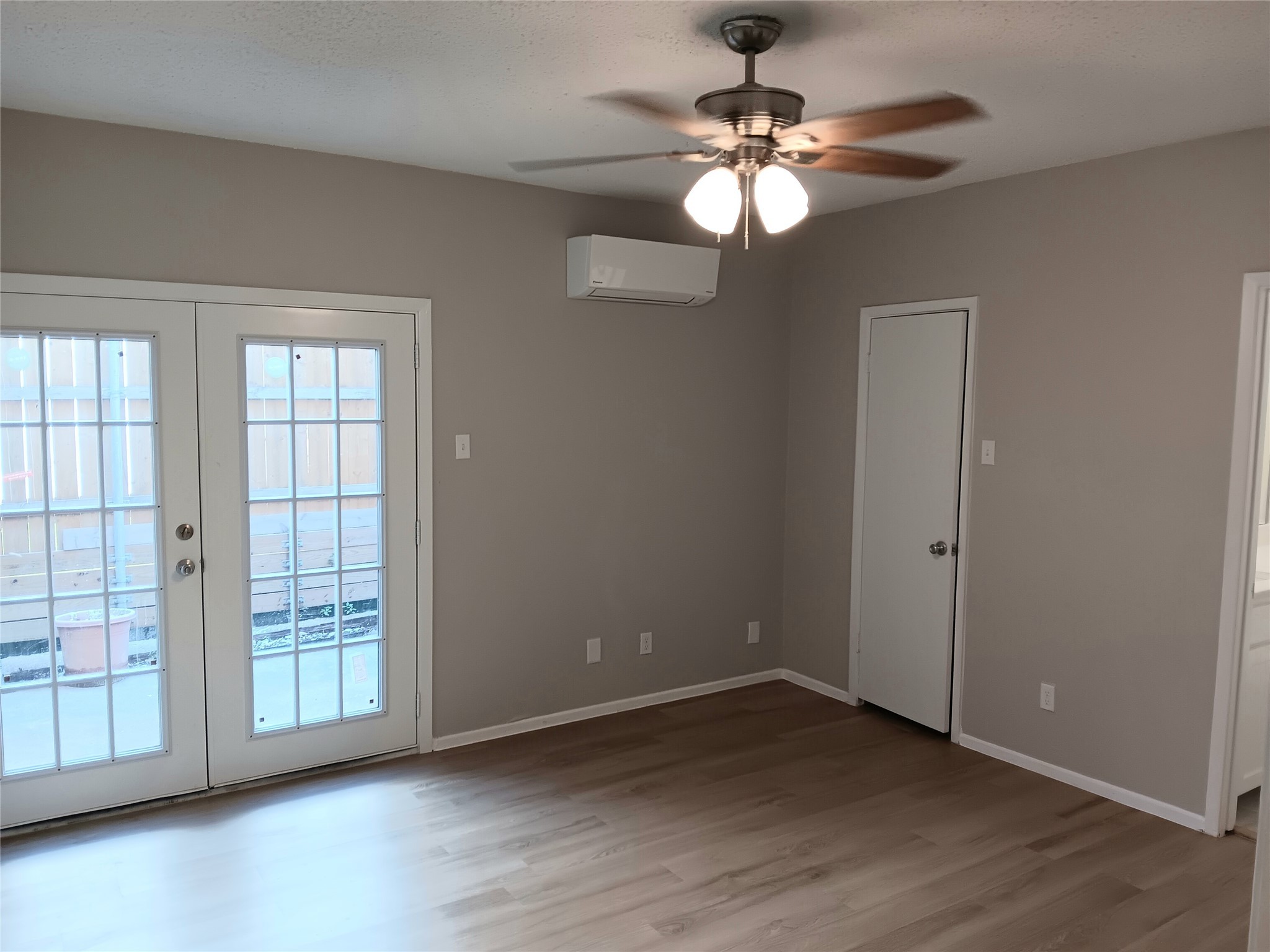 6503 Ridgecrest Road 103-C