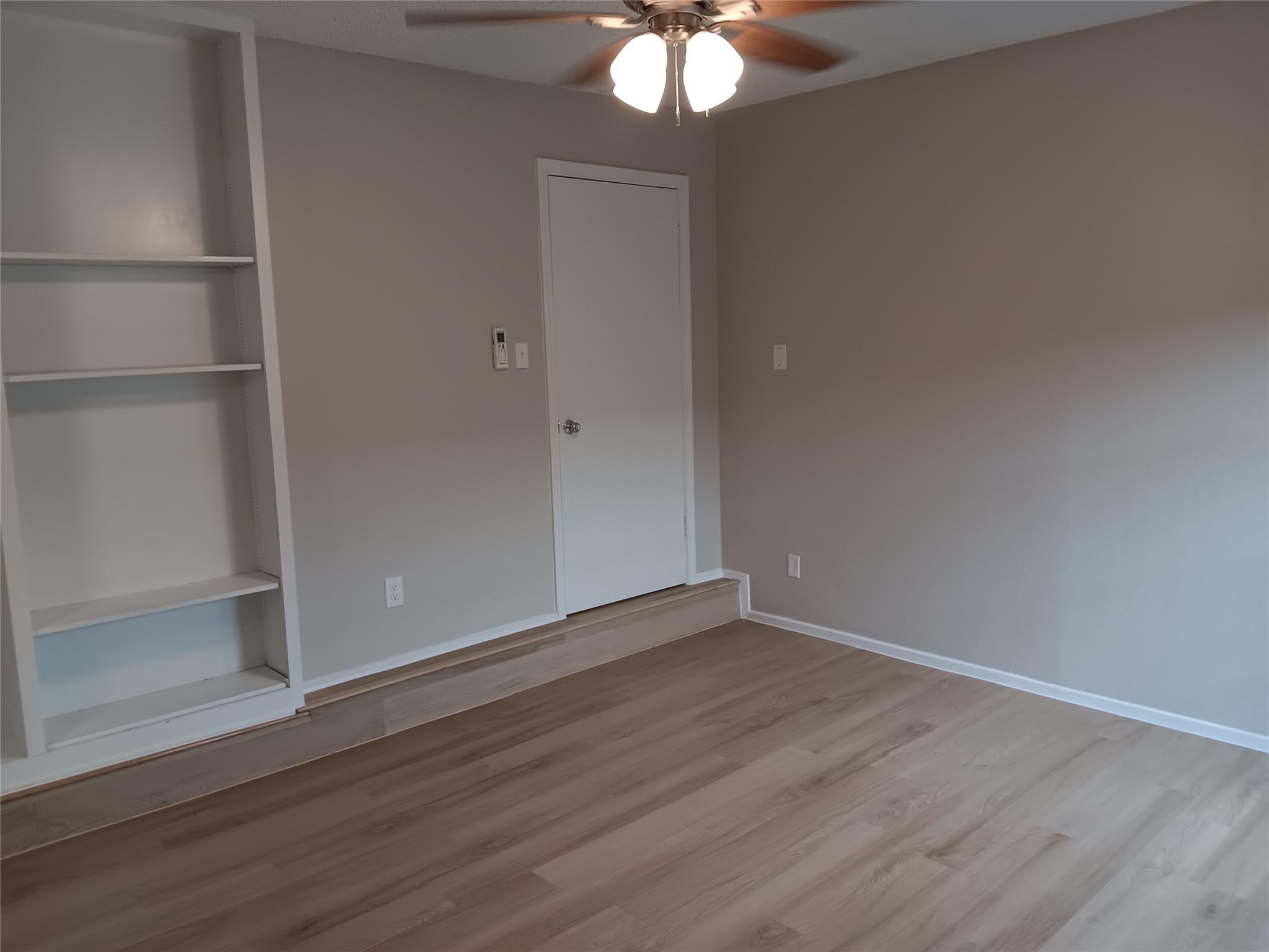 6503 Ridgecrest Road 103-C