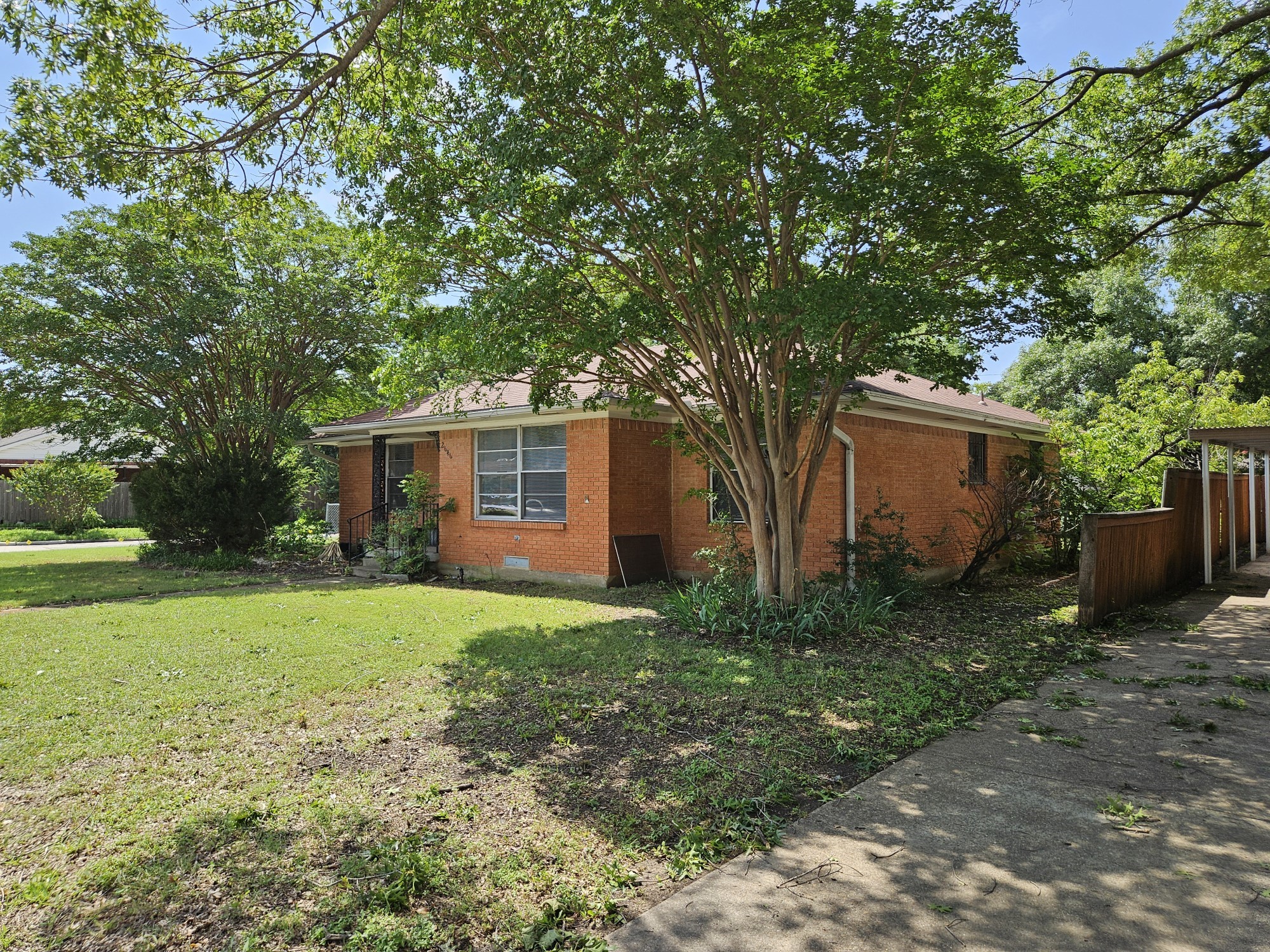 2646 Oates Drive