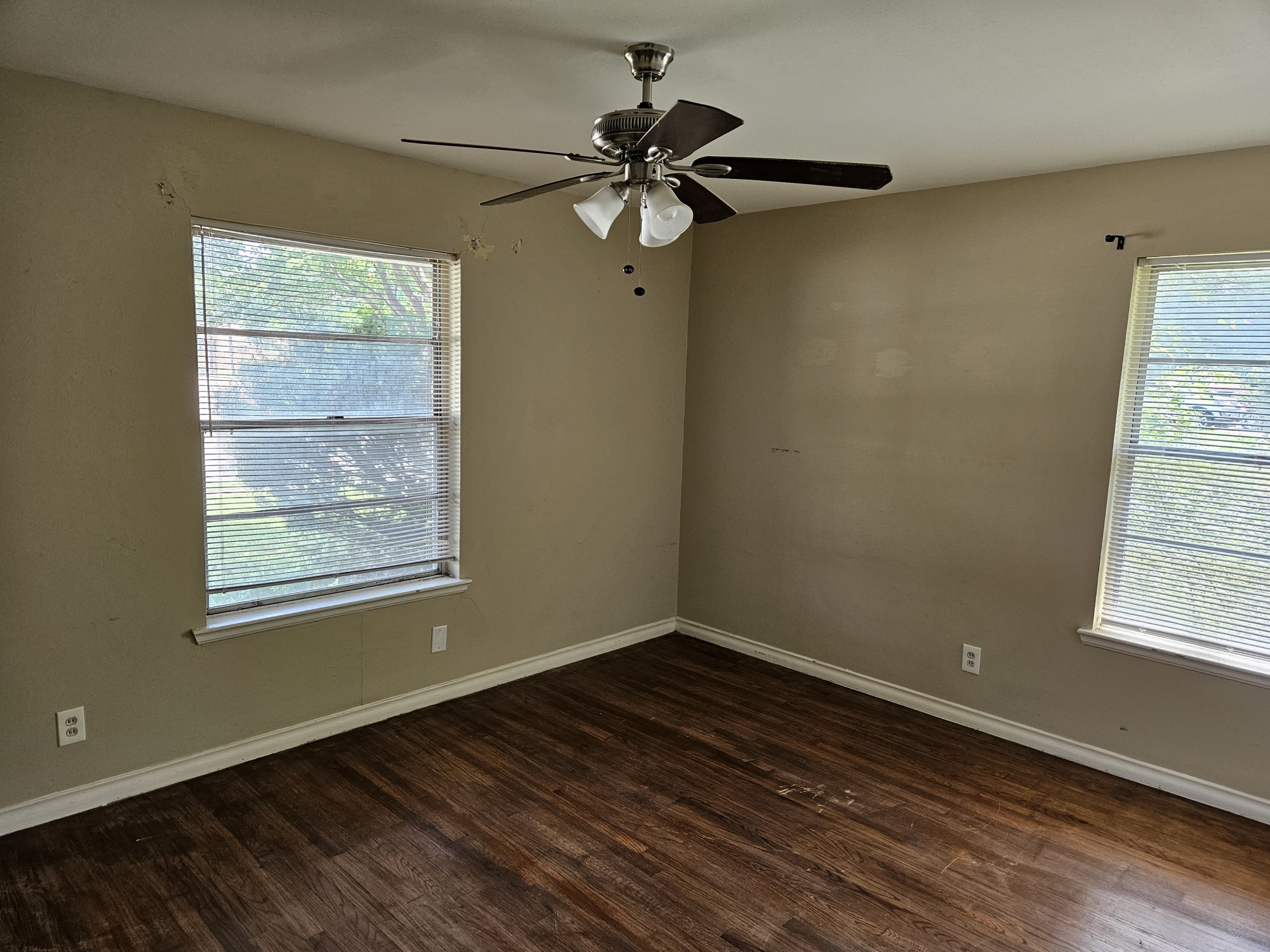 2646 Oates Drive